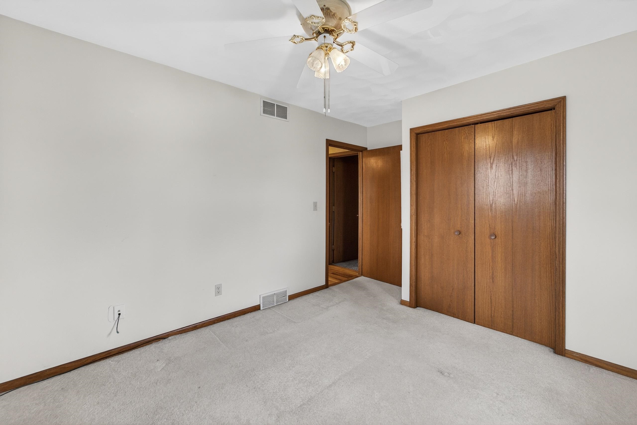 588 Washington Street