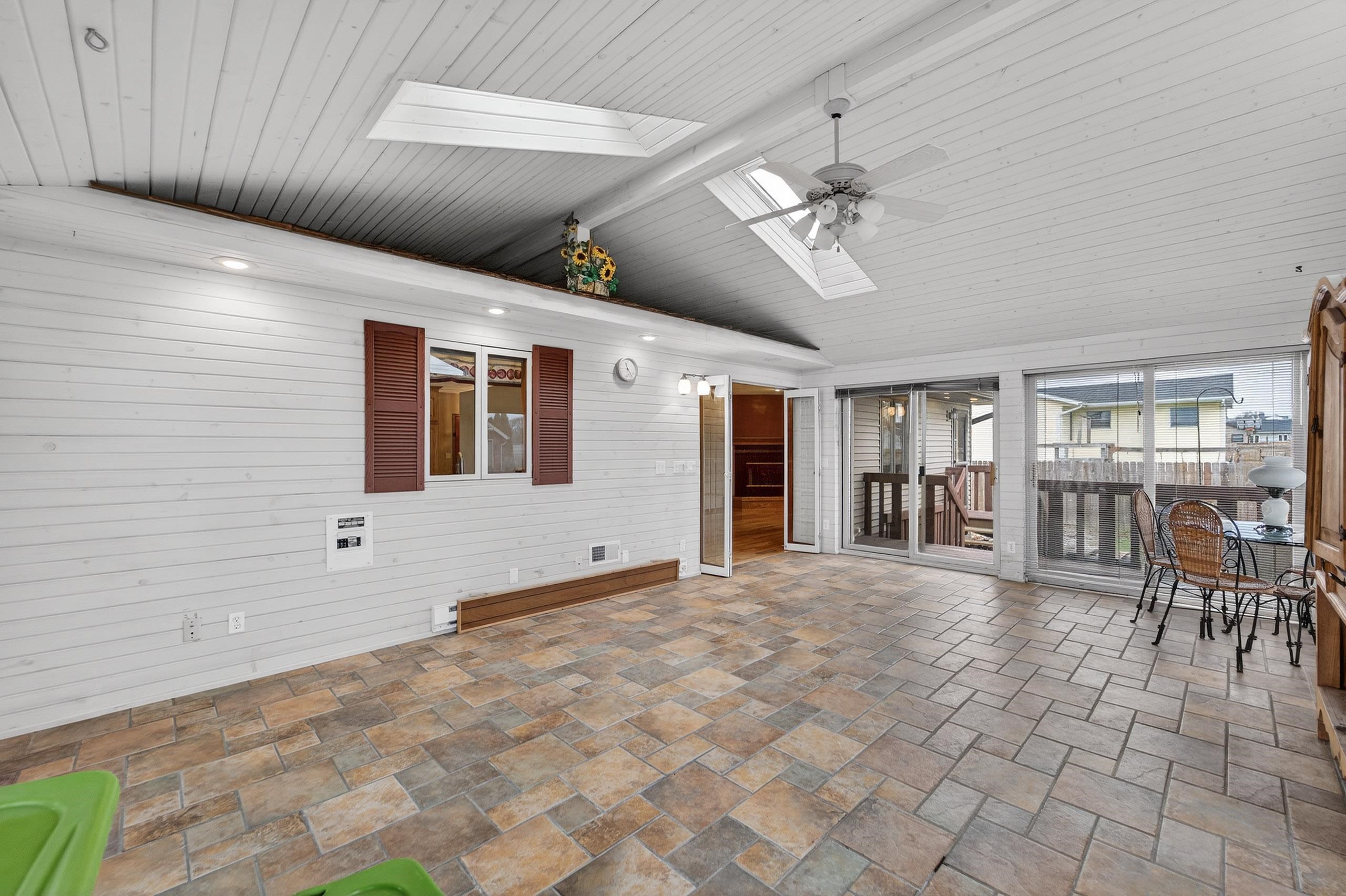 588 Washington Street