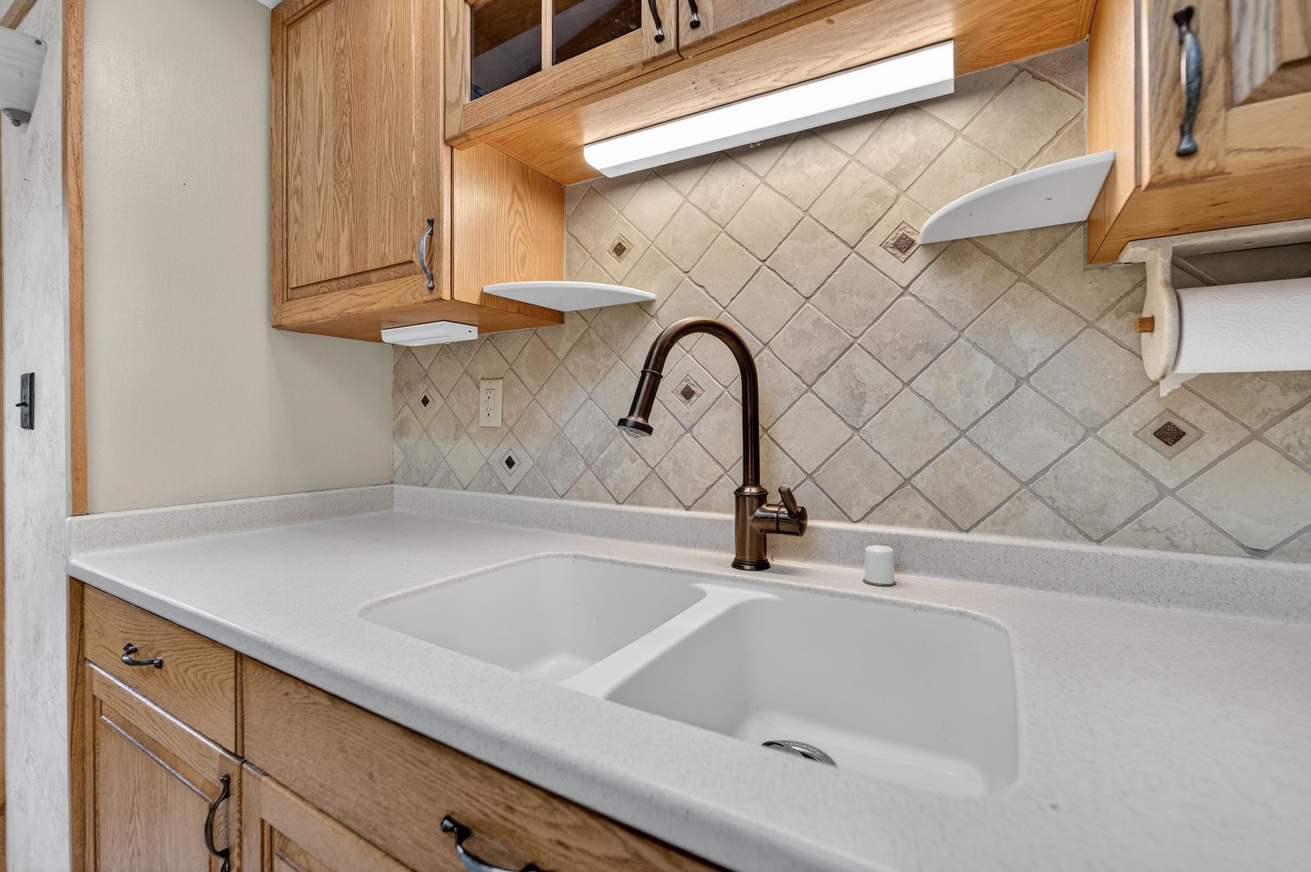 7116 Twin Sunset Road