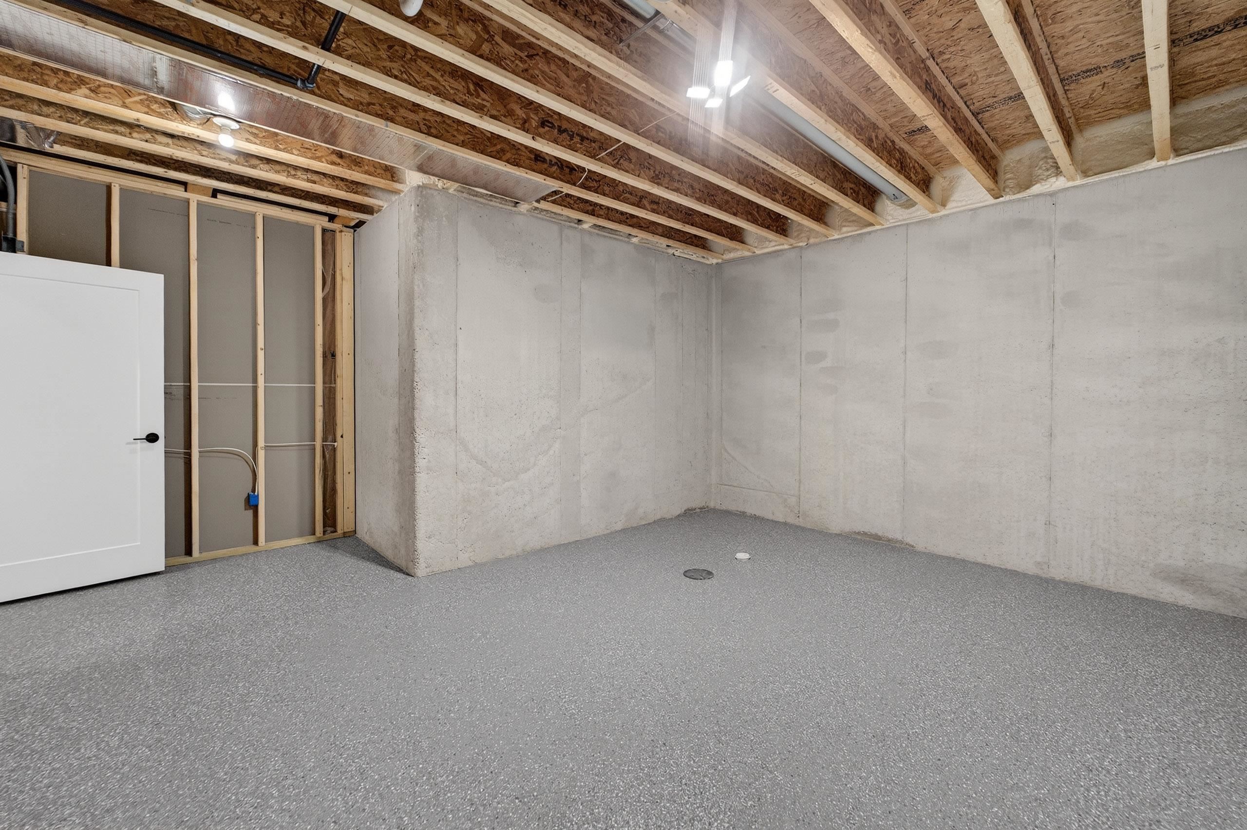 1403 Atlas Trail
