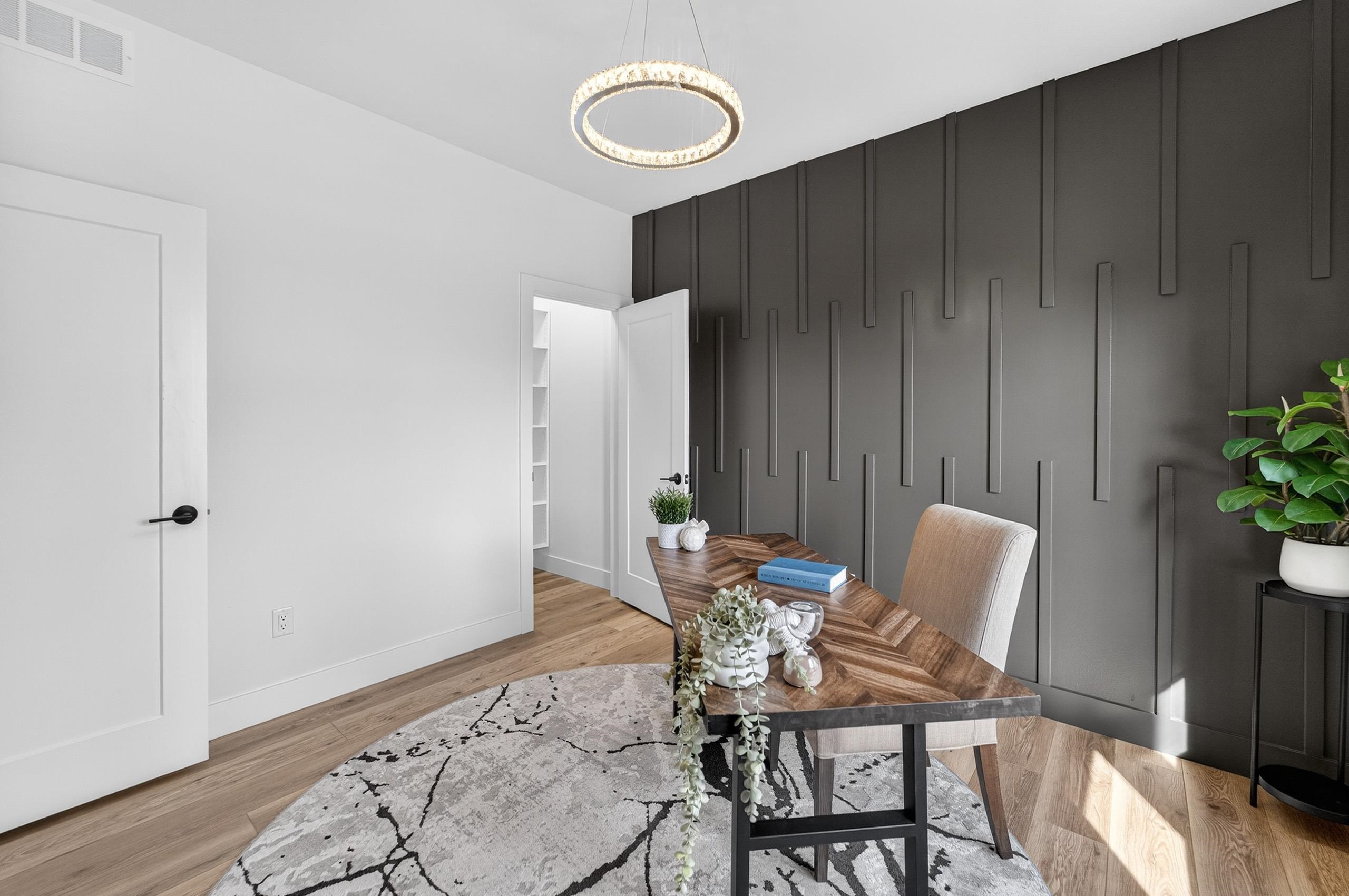 1403 Atlas Trail