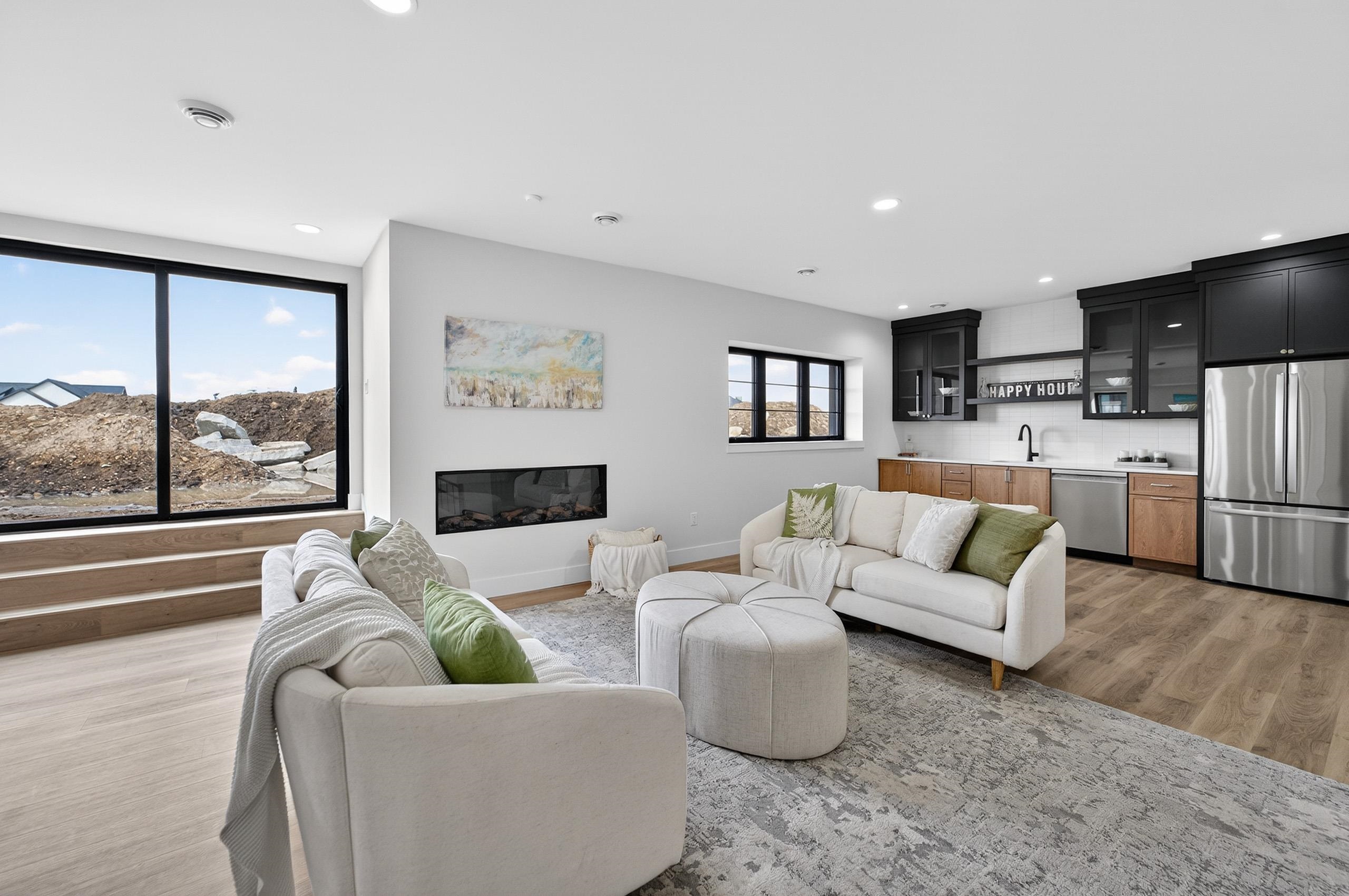 1403 Atlas Trail