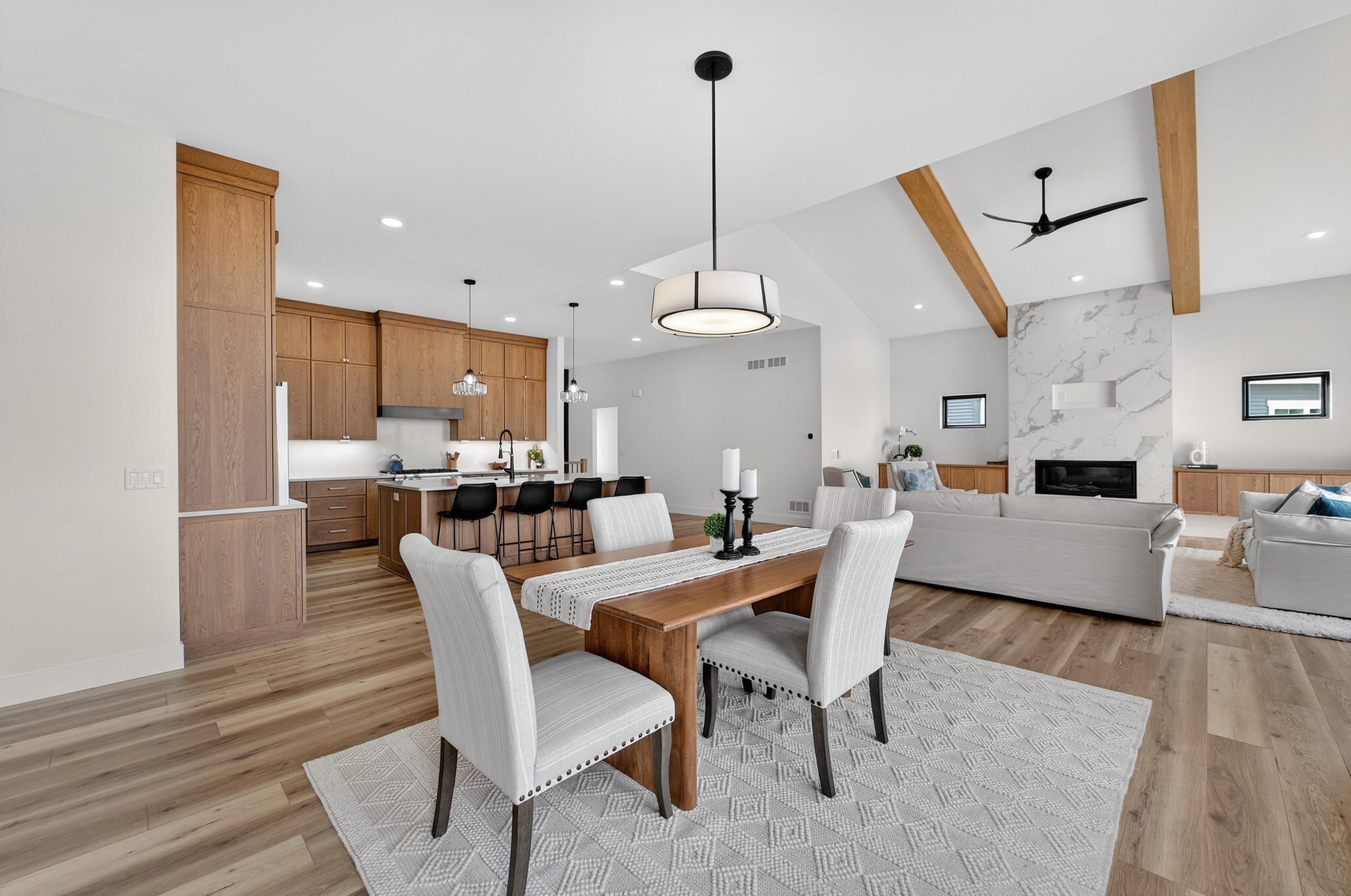 1403 Atlas Trail