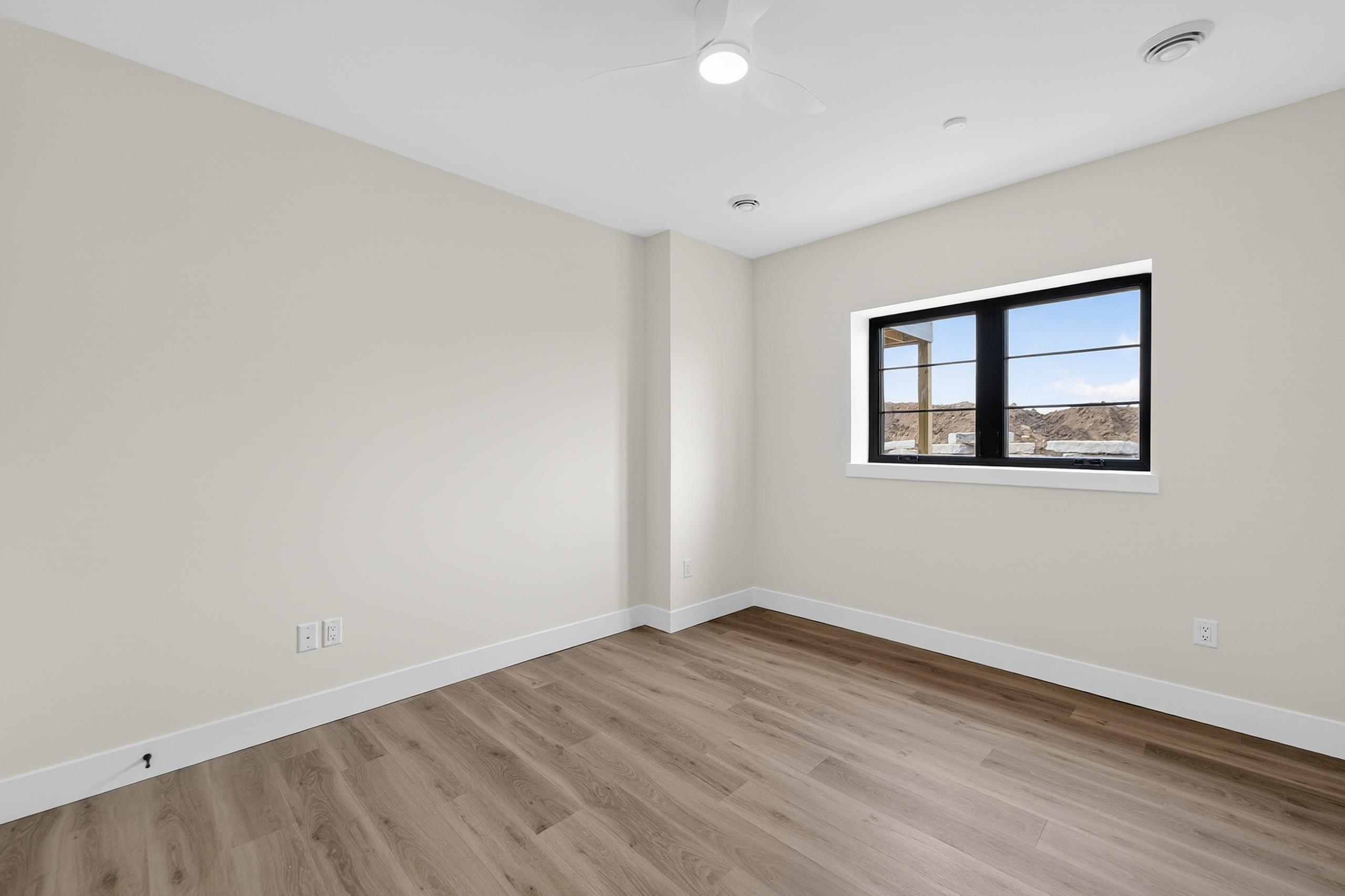 1403 Atlas Trail