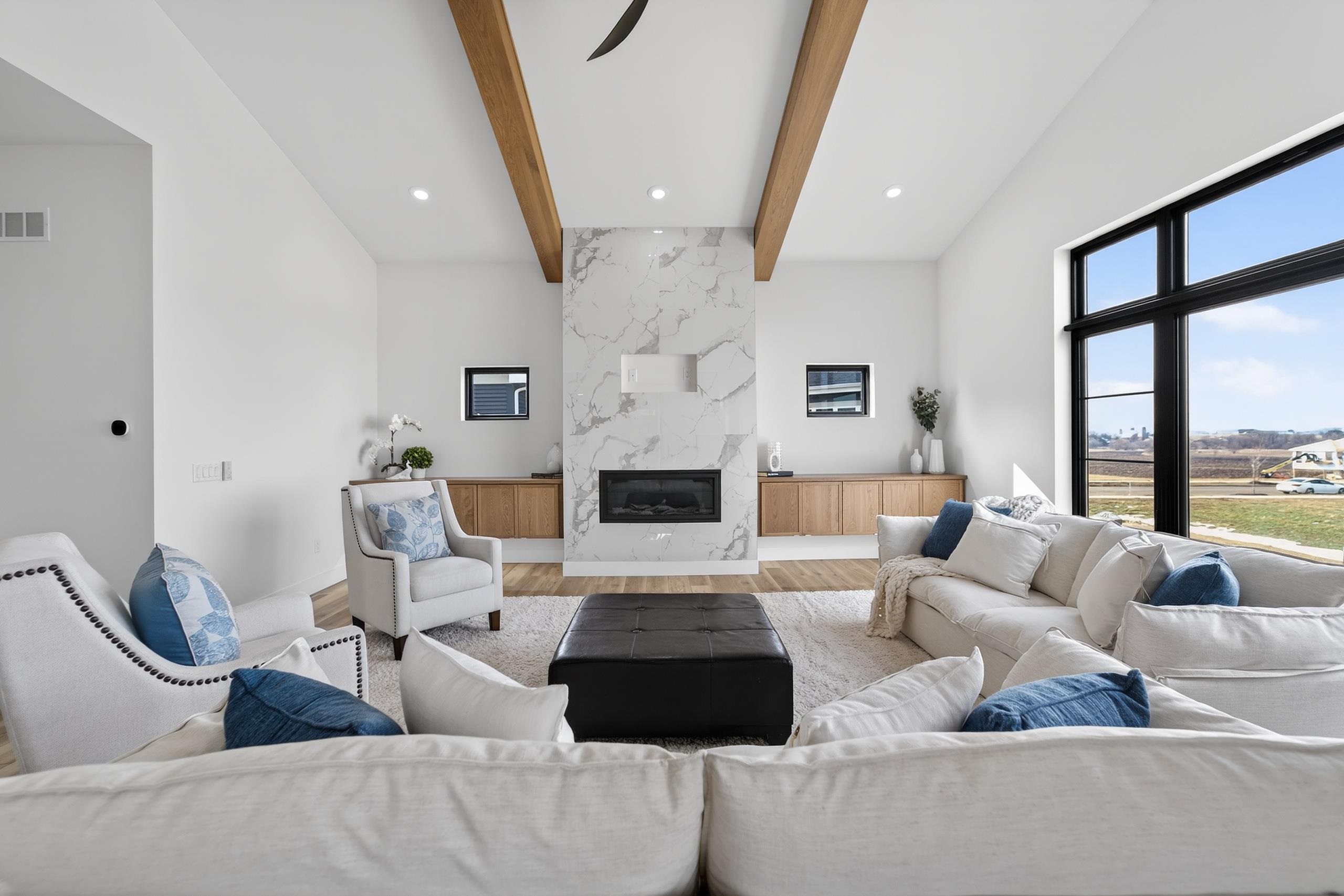 1403 Atlas Trail