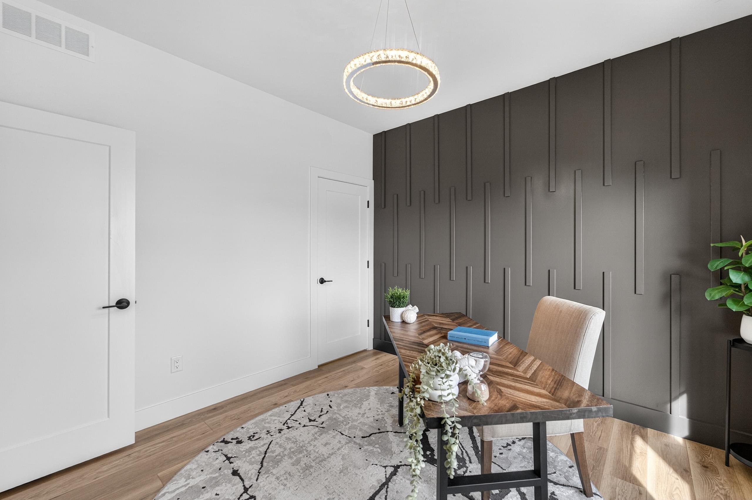 1403 Atlas Trail