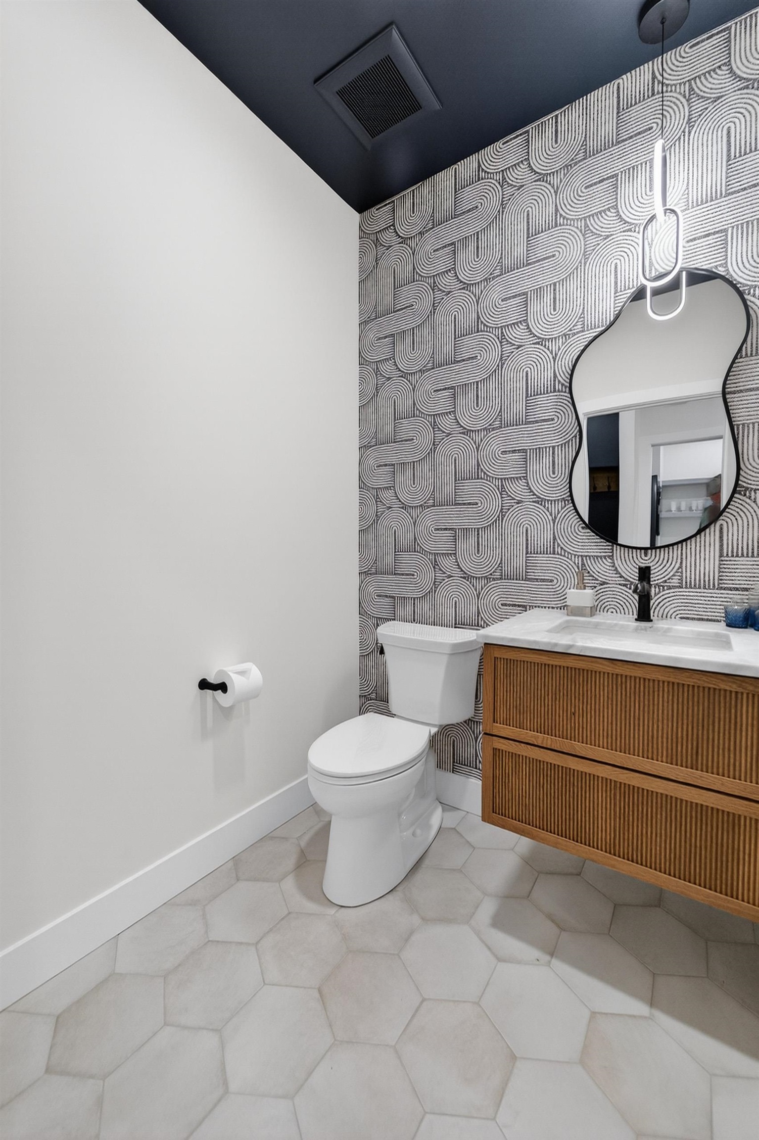 1403 Atlas Trail