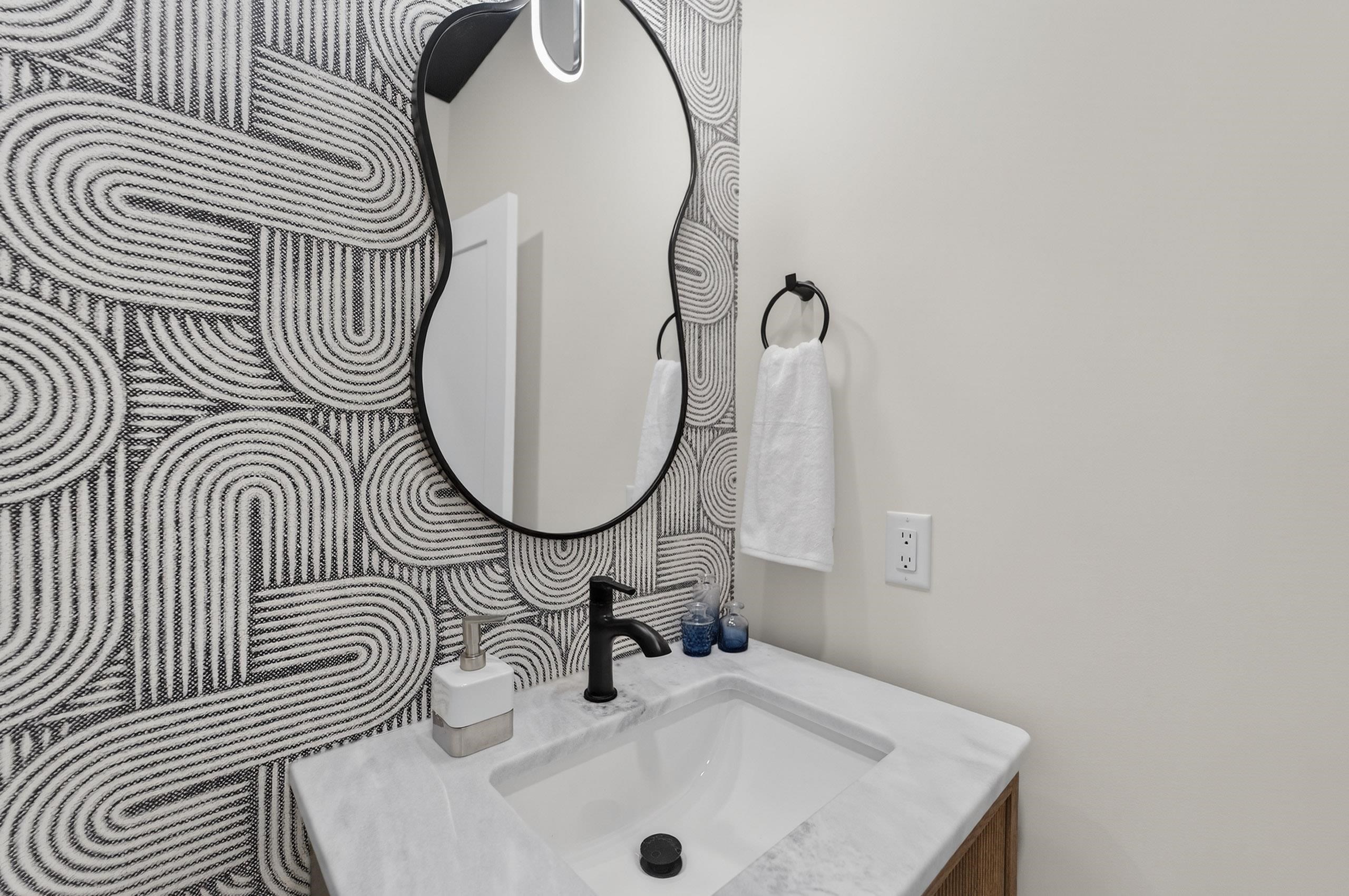 1403 Atlas Trail