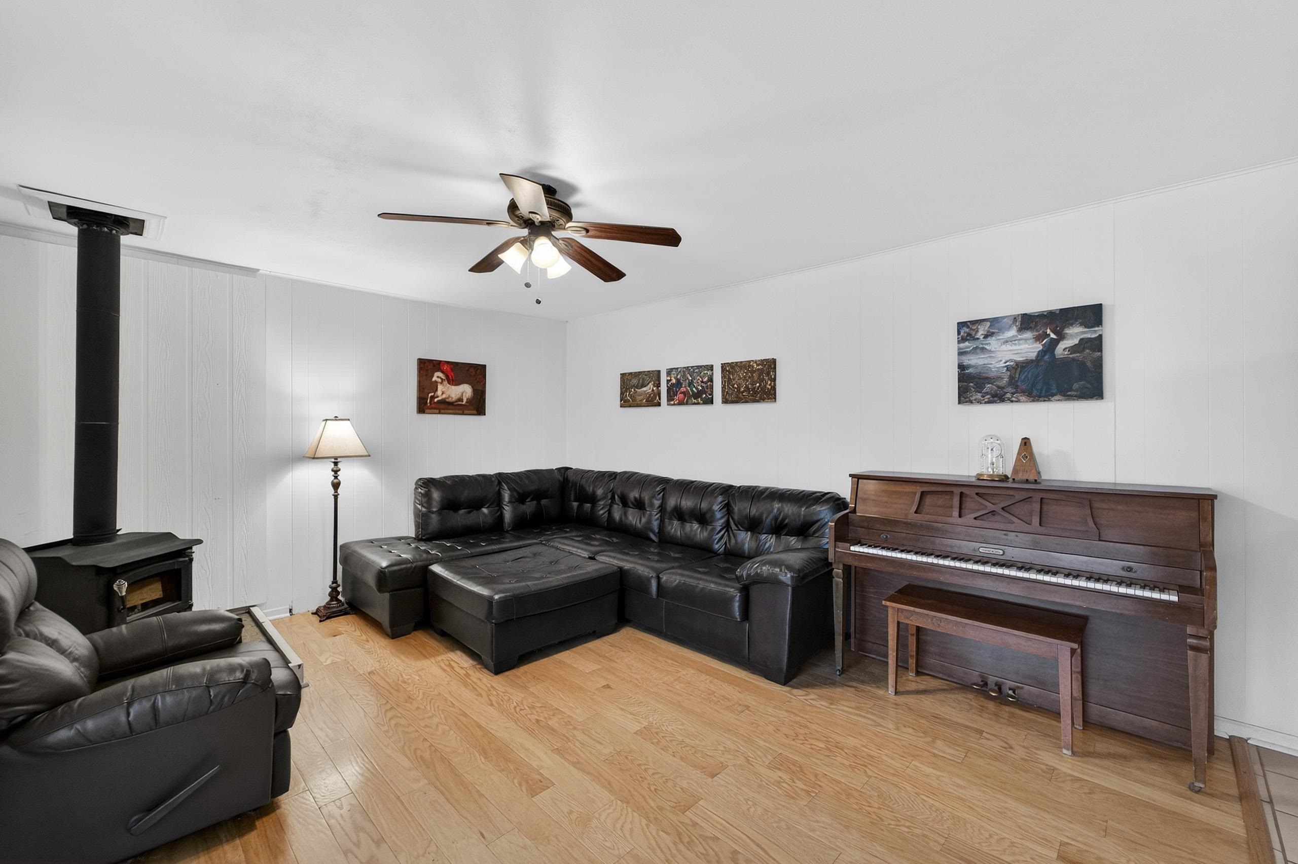 5207 Shore Acres Road