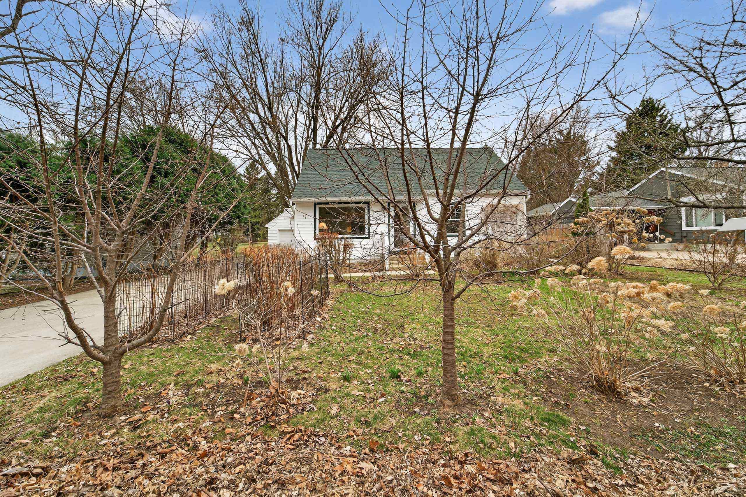 5207 Shore Acres Road