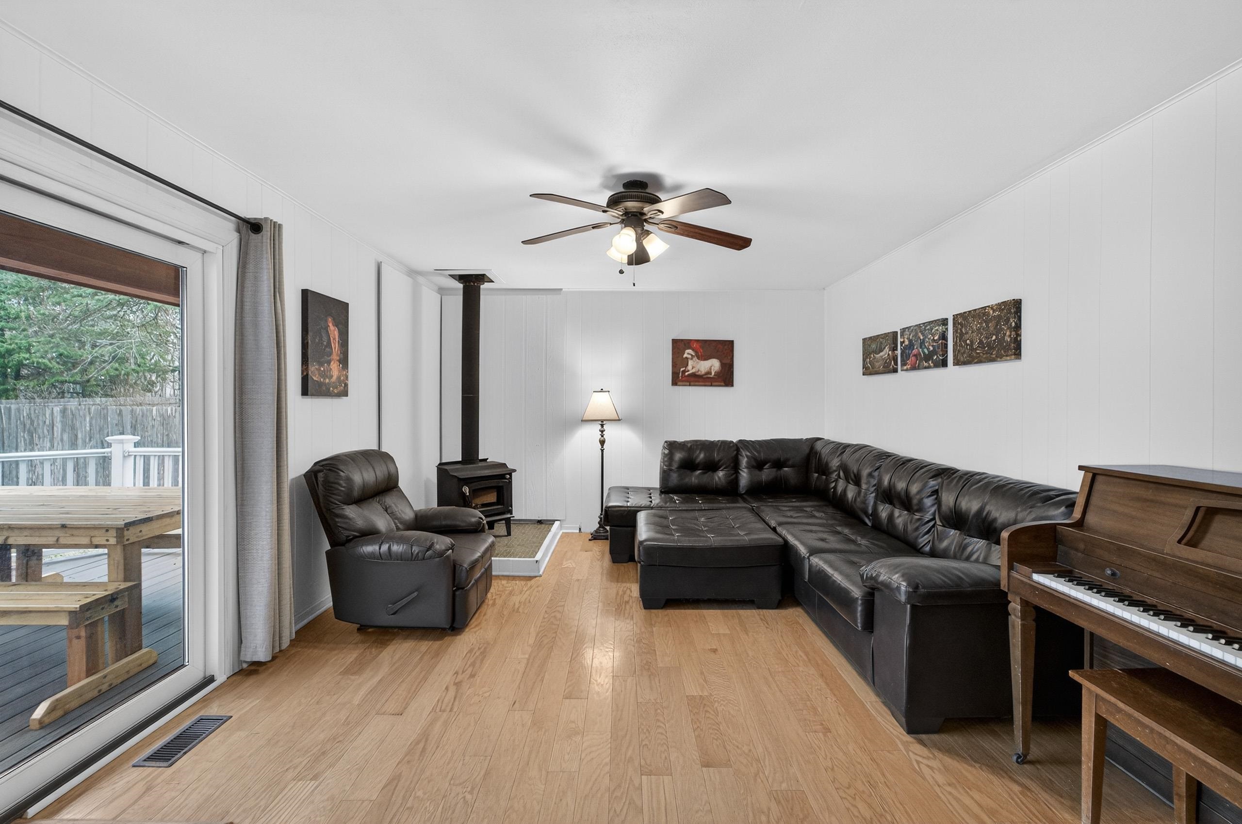 5207 Shore Acres Road