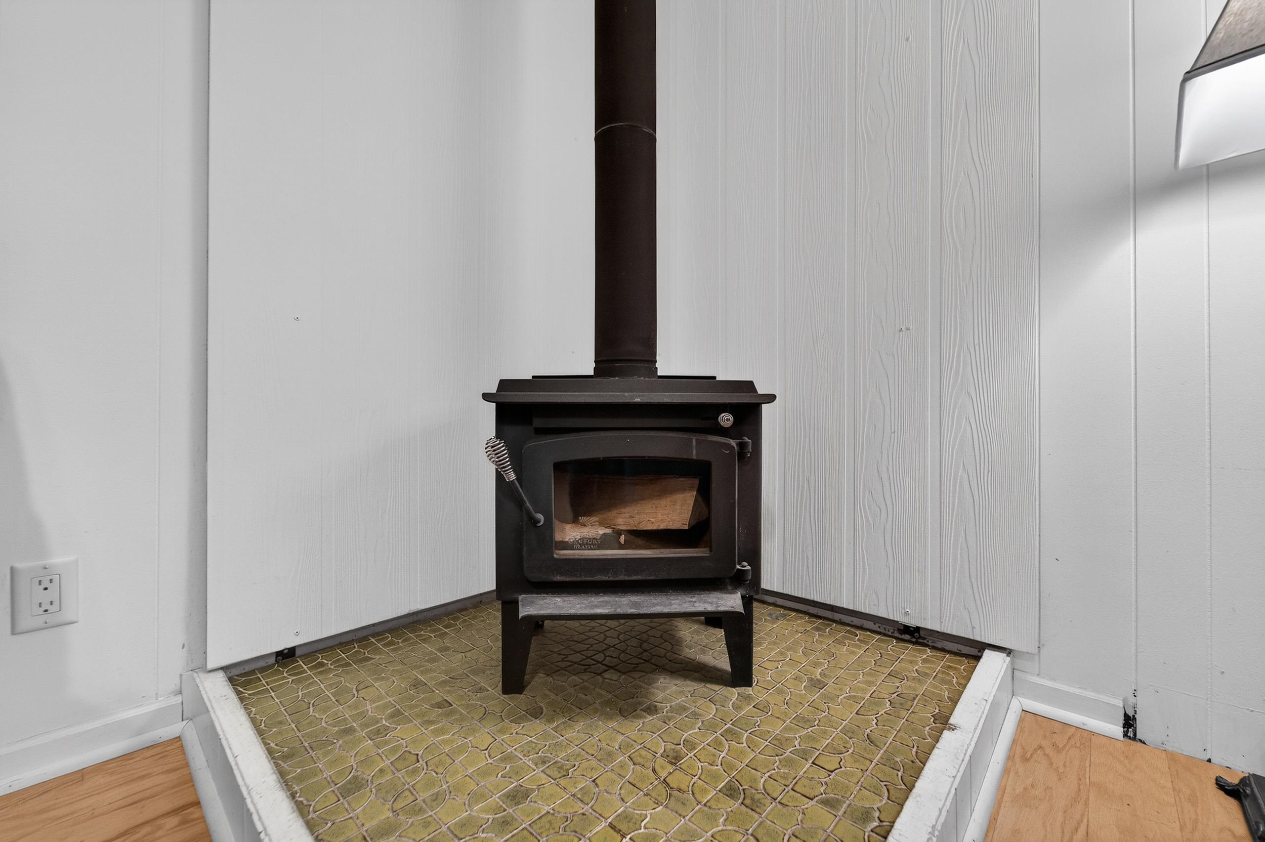 5207 Shore Acres Road