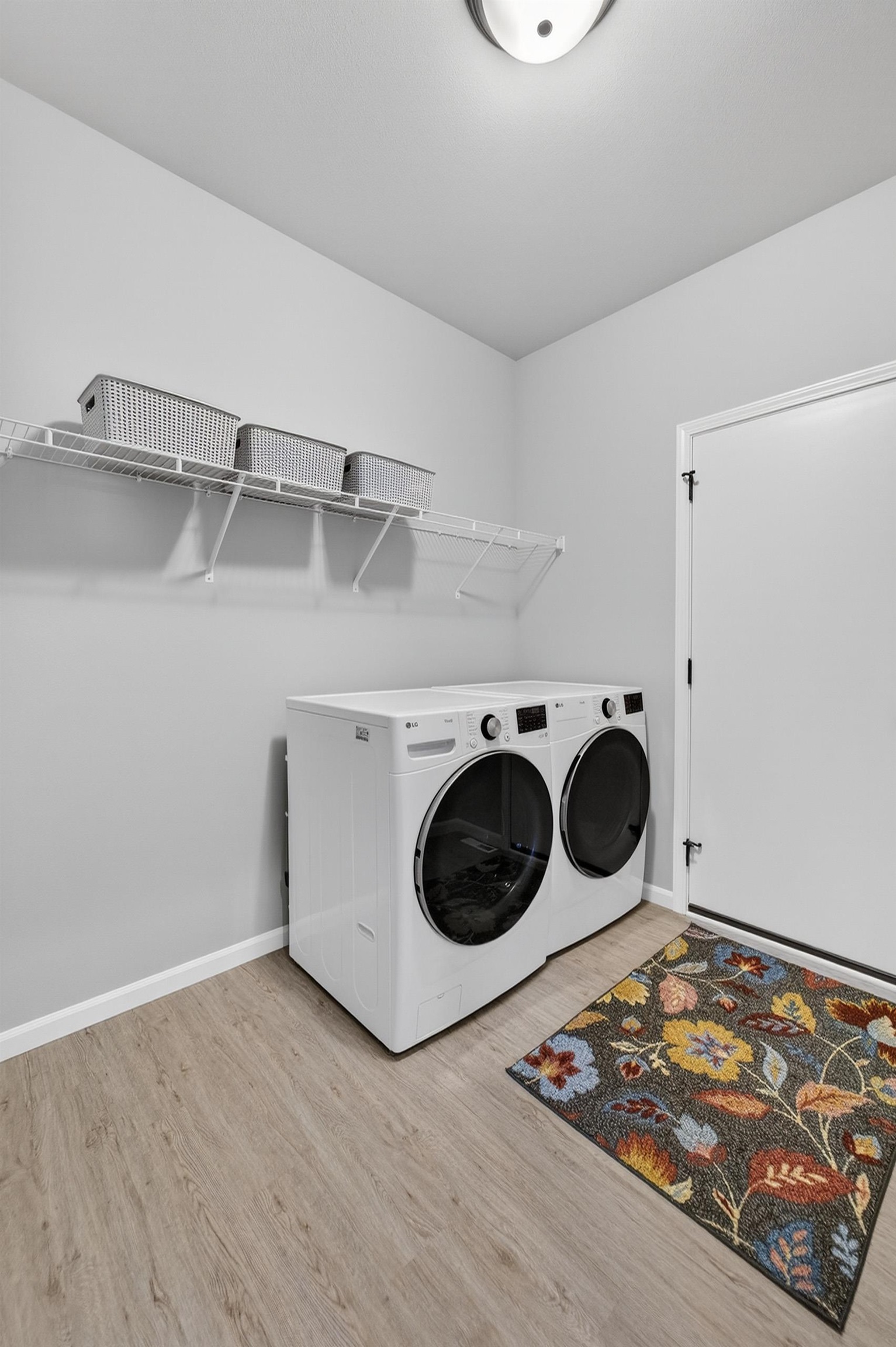 828 Shadowwood Trail