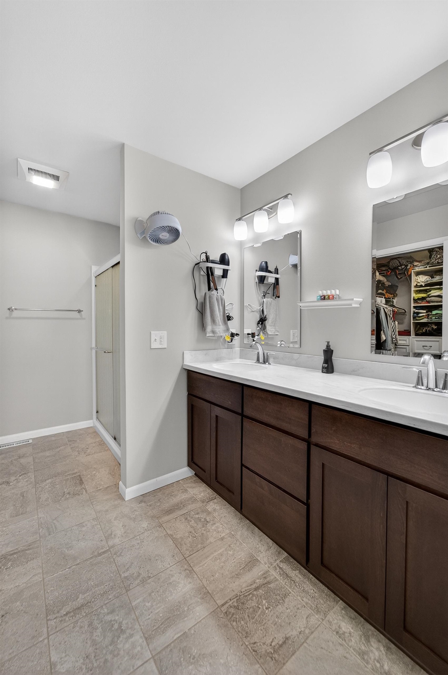 4427 Feather Lane