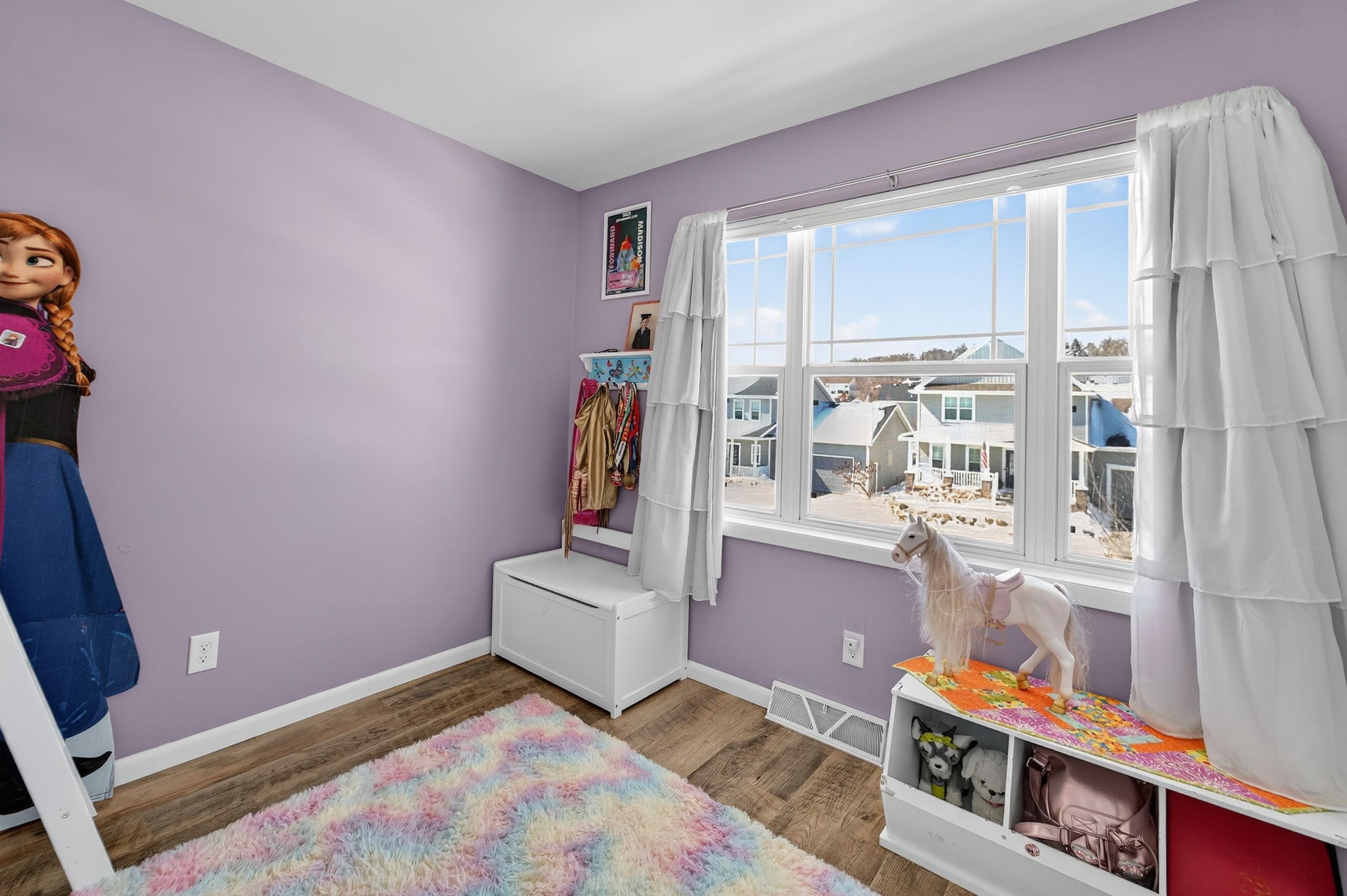 4427 Feather Lane