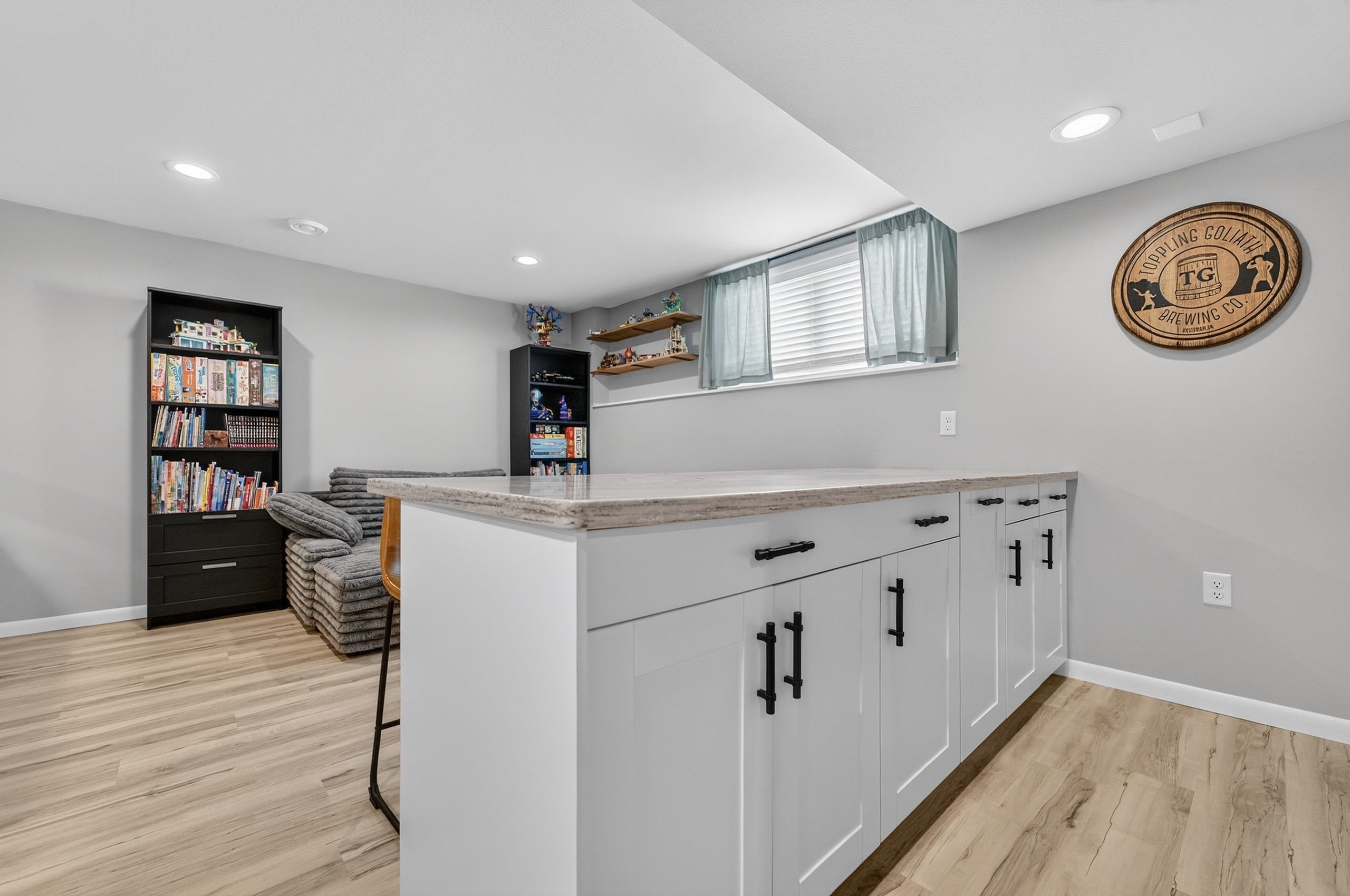 4427 Feather Lane