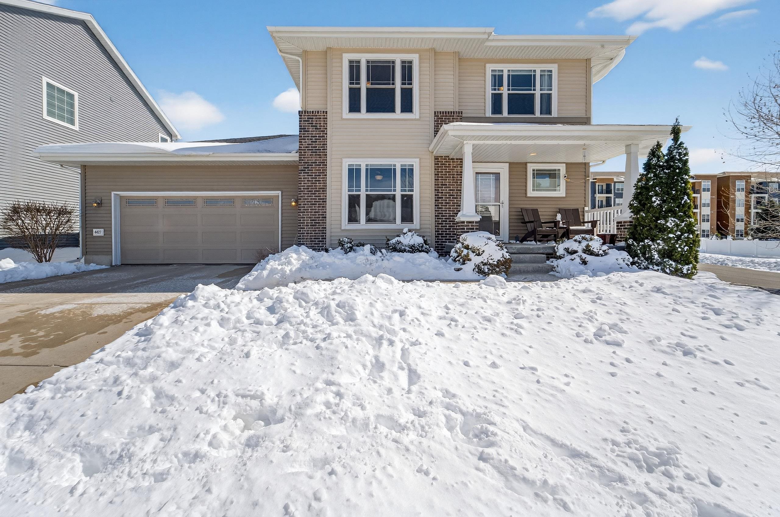 4427 Feather Lane