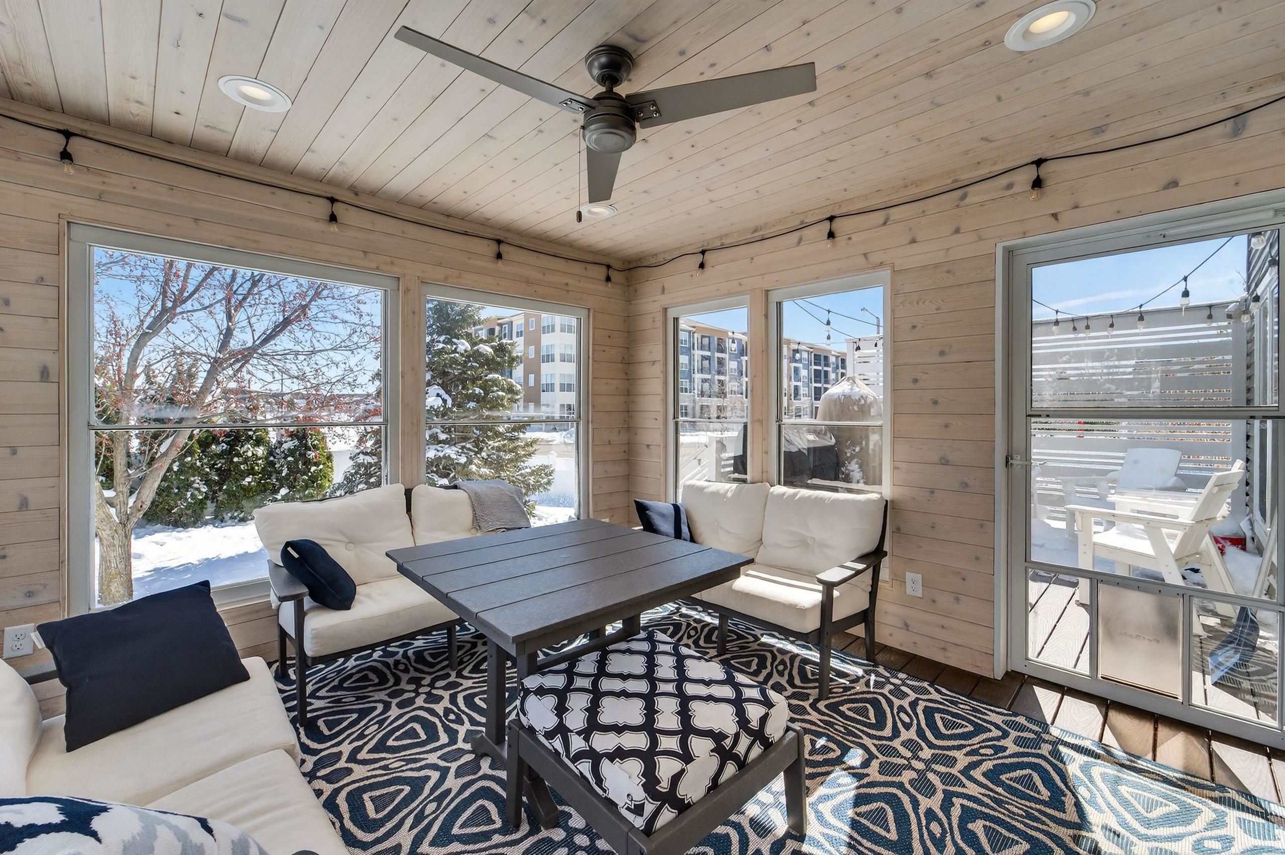 4427 Feather Lane
