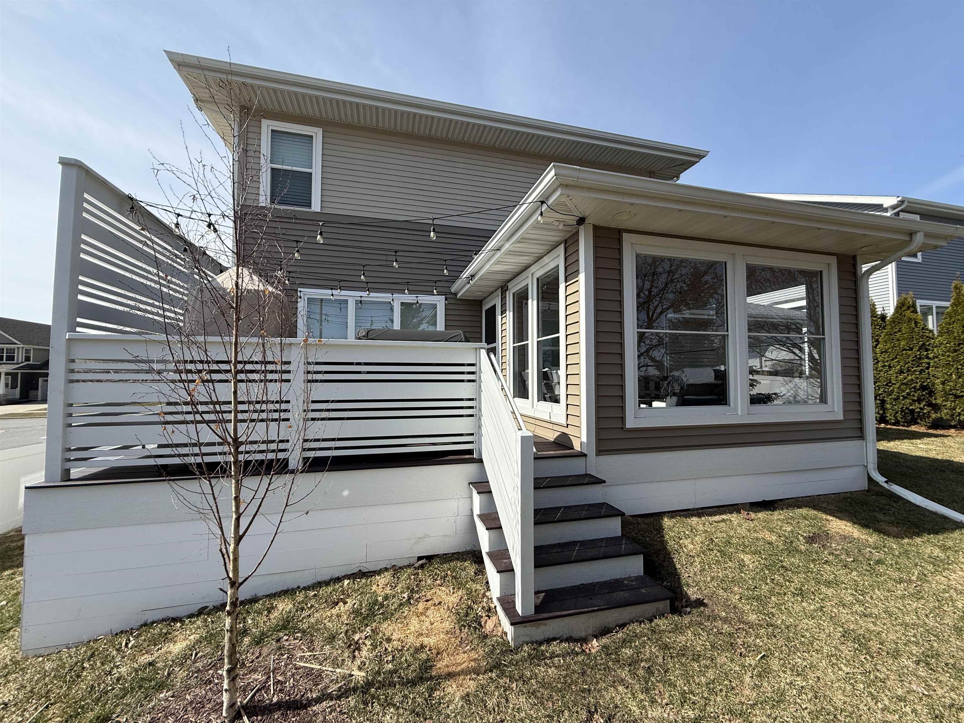 4427 Feather Lane