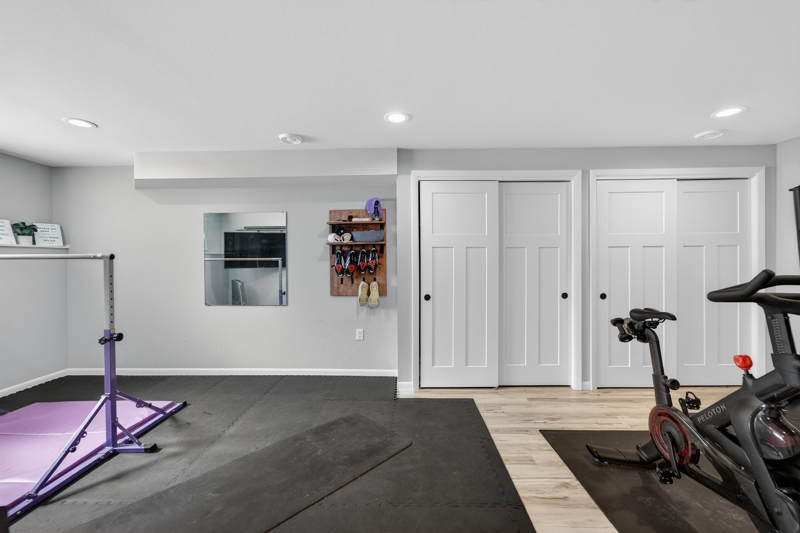 4427 Feather Lane