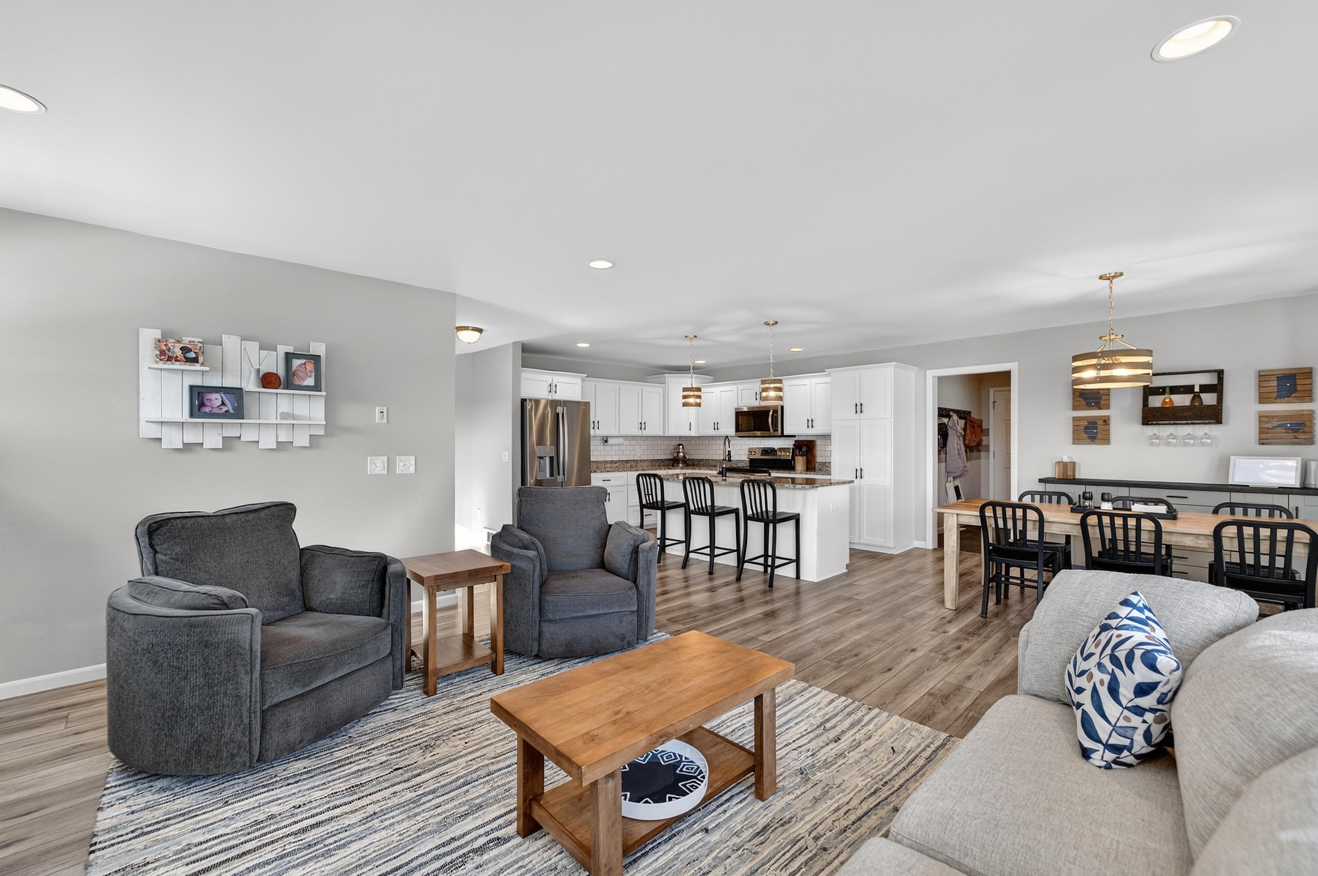 4427 Feather Lane