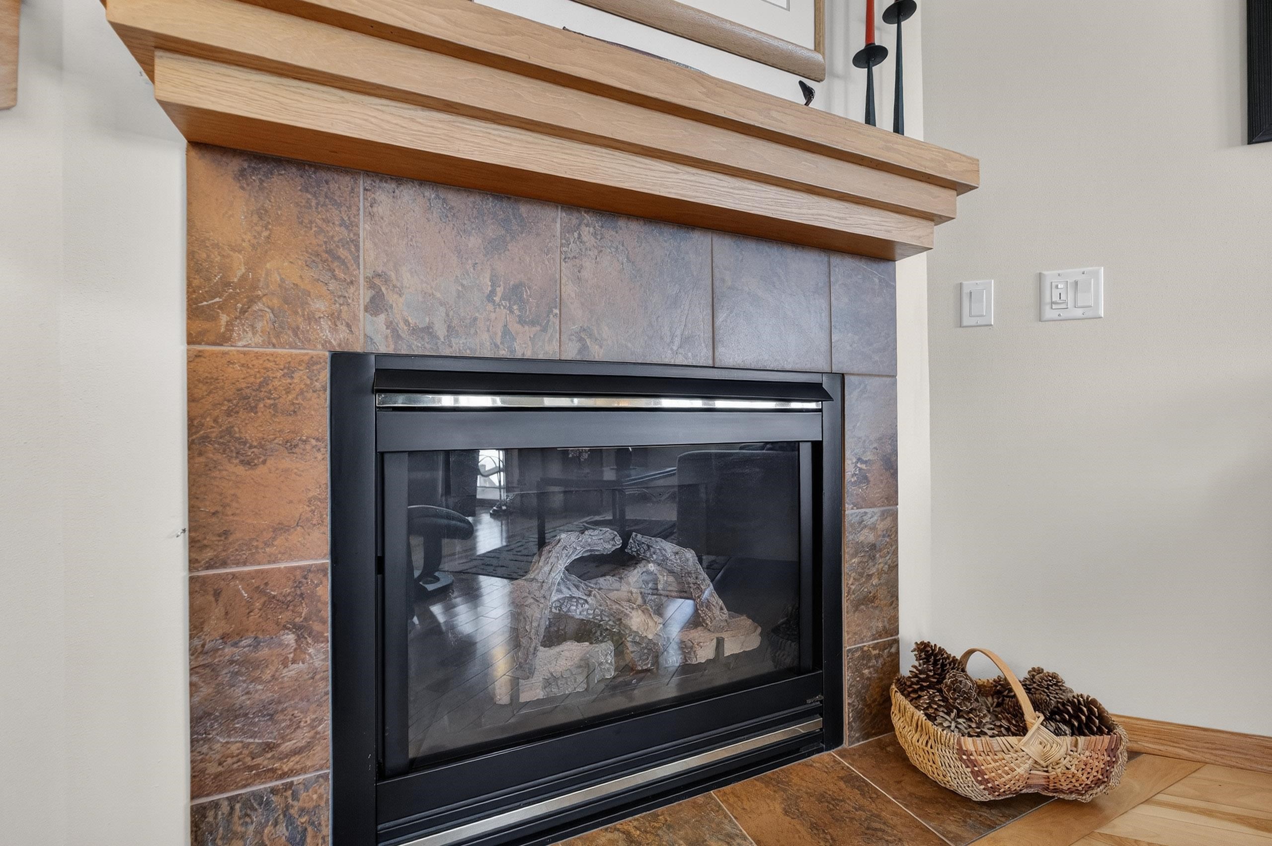 13 Wood Brook Way