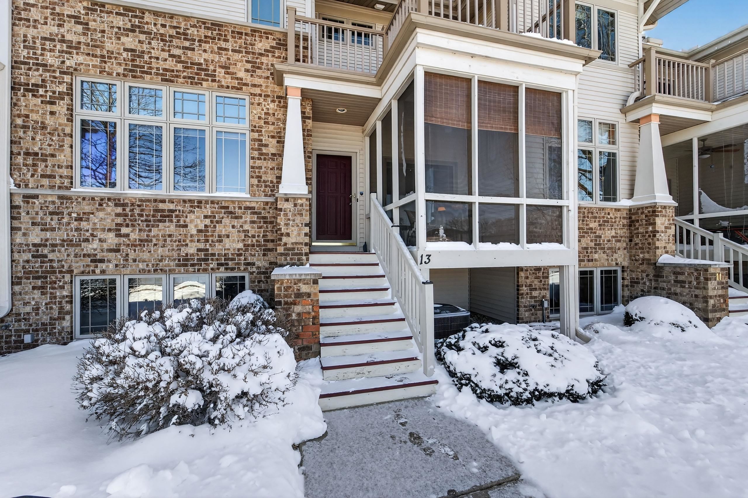 13 Wood Brook Way