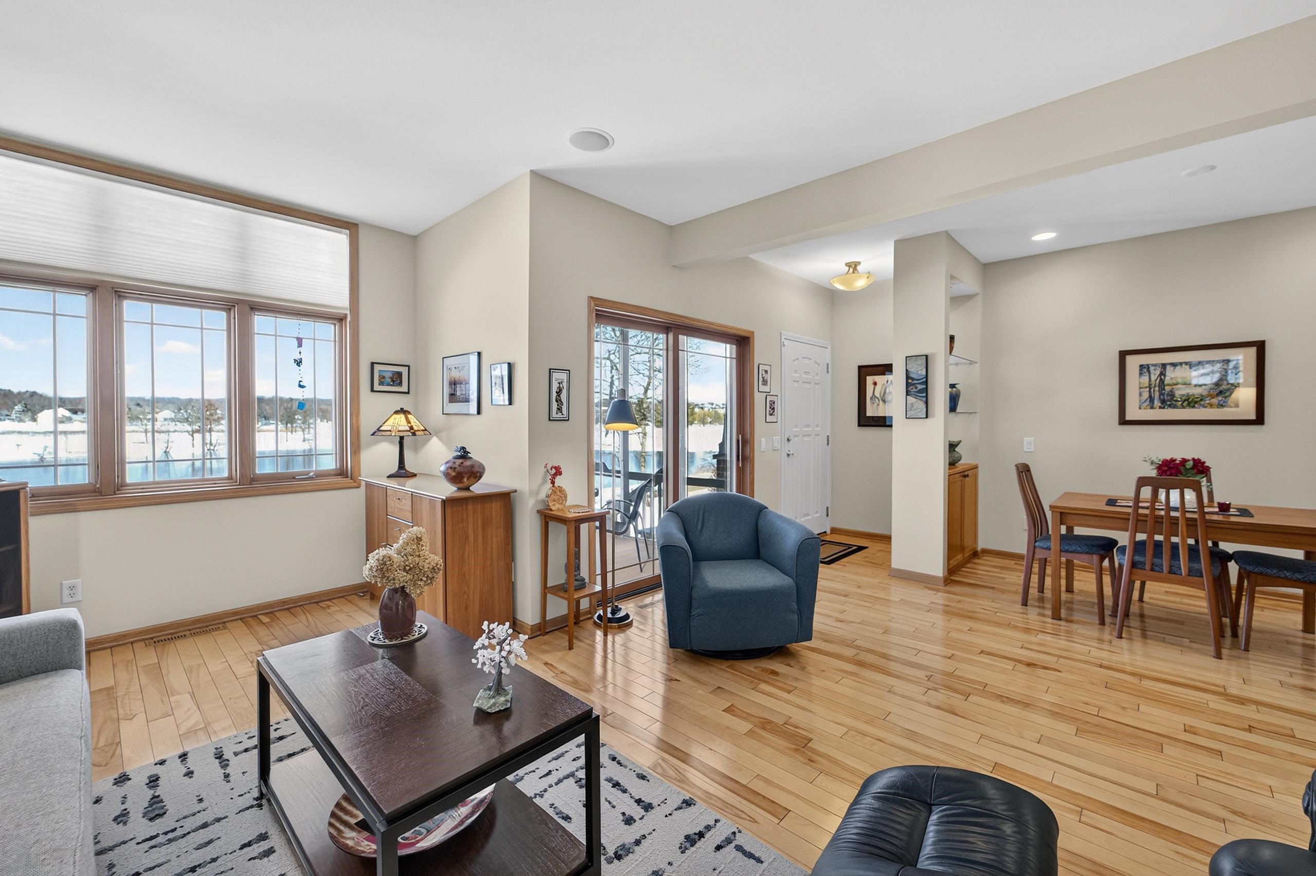 13 Wood Brook Way