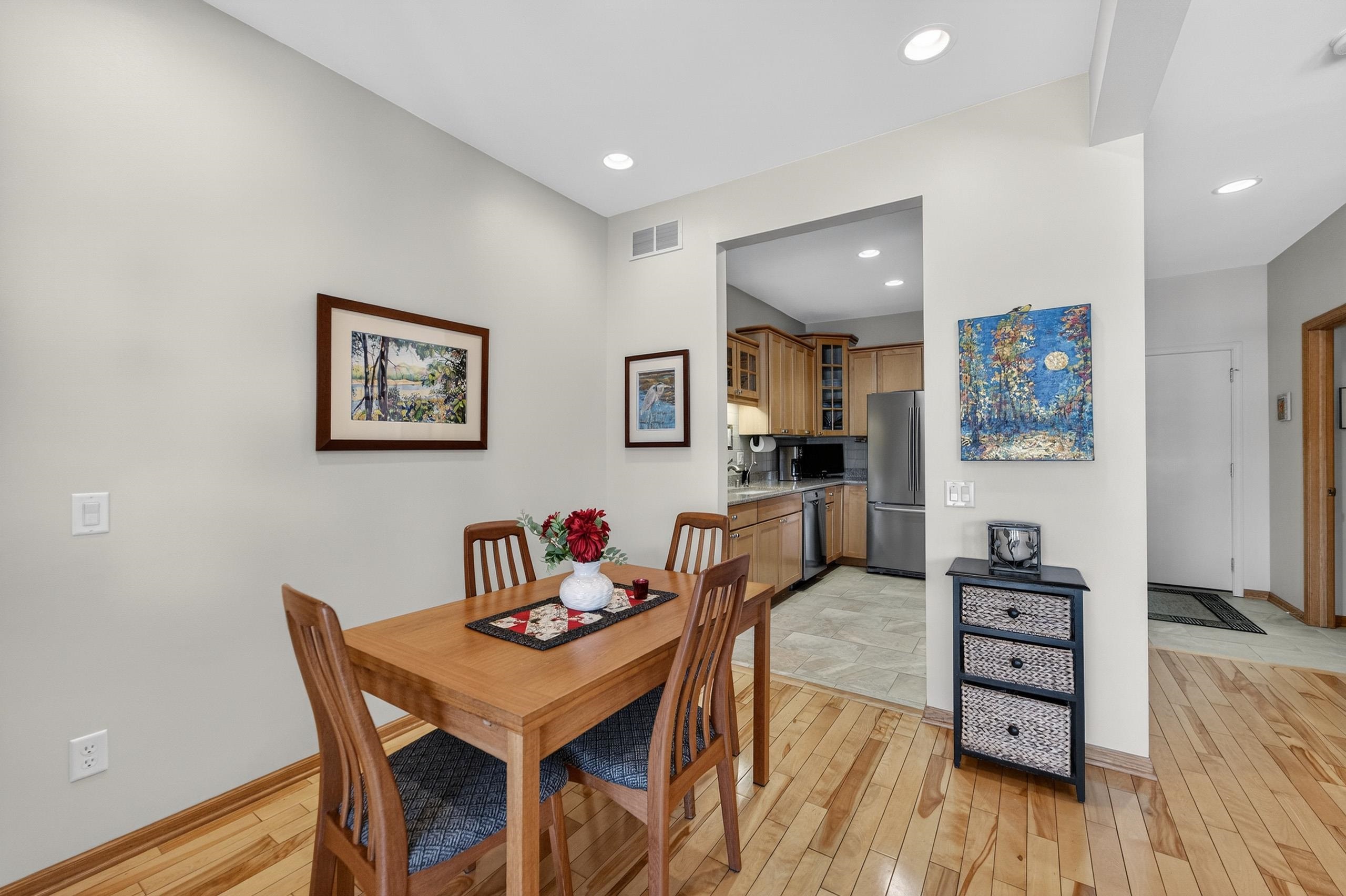 13 Wood Brook Way
