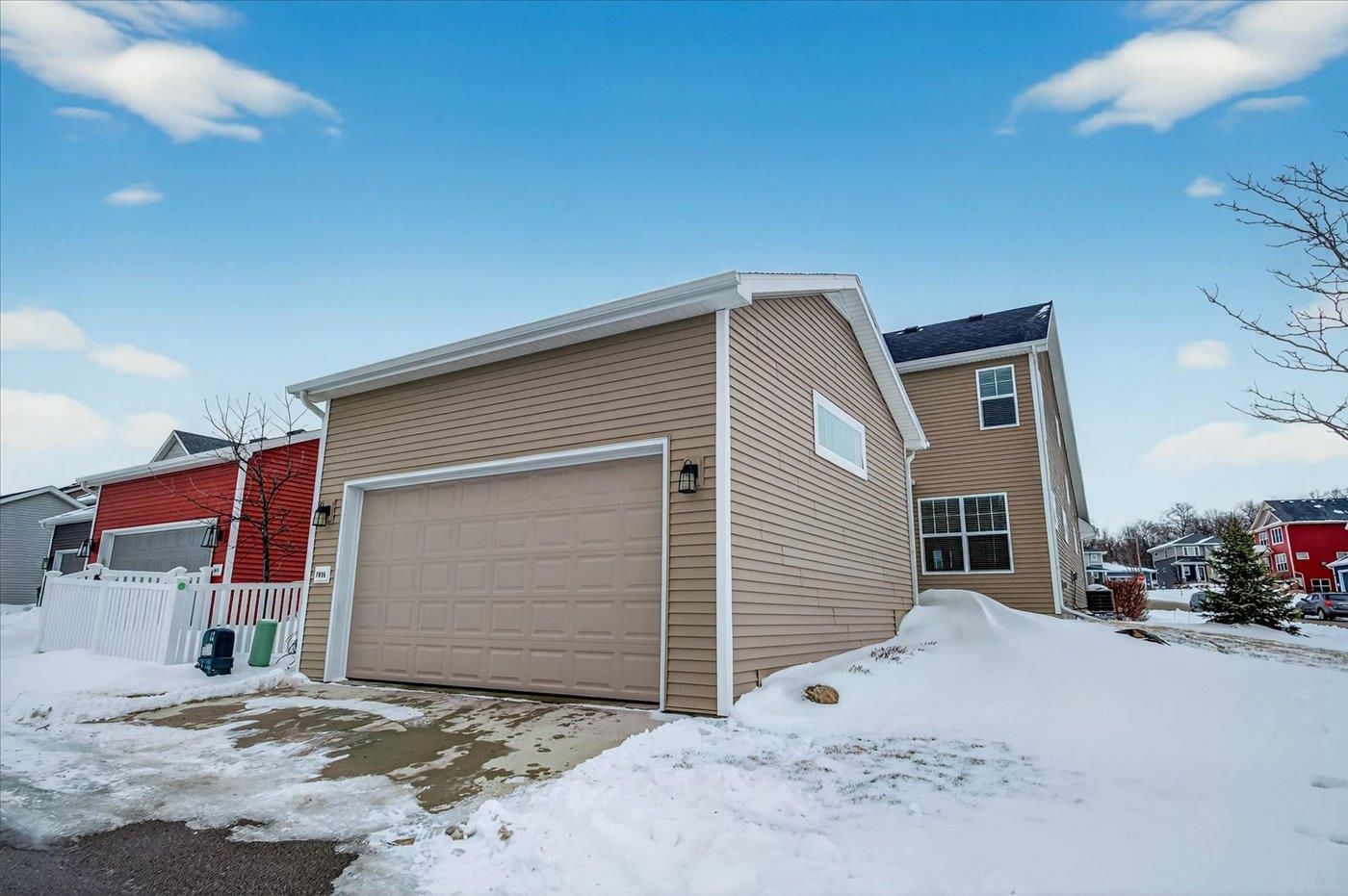 1096 Wild Willow Way