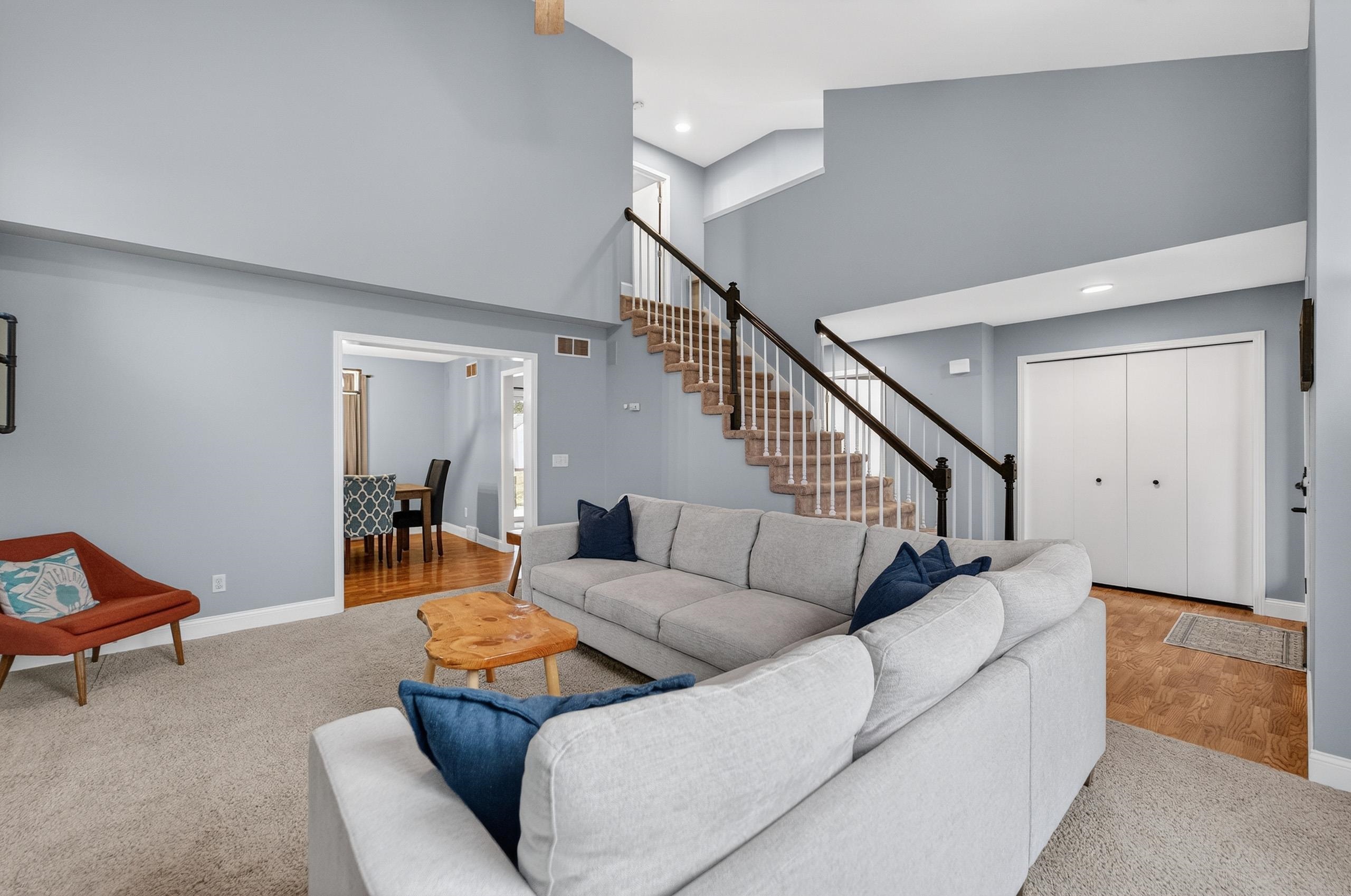 730 Highcliff Trail