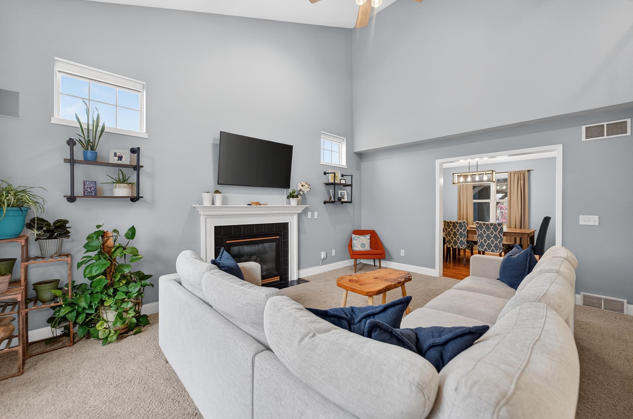730 Highcliff Trail