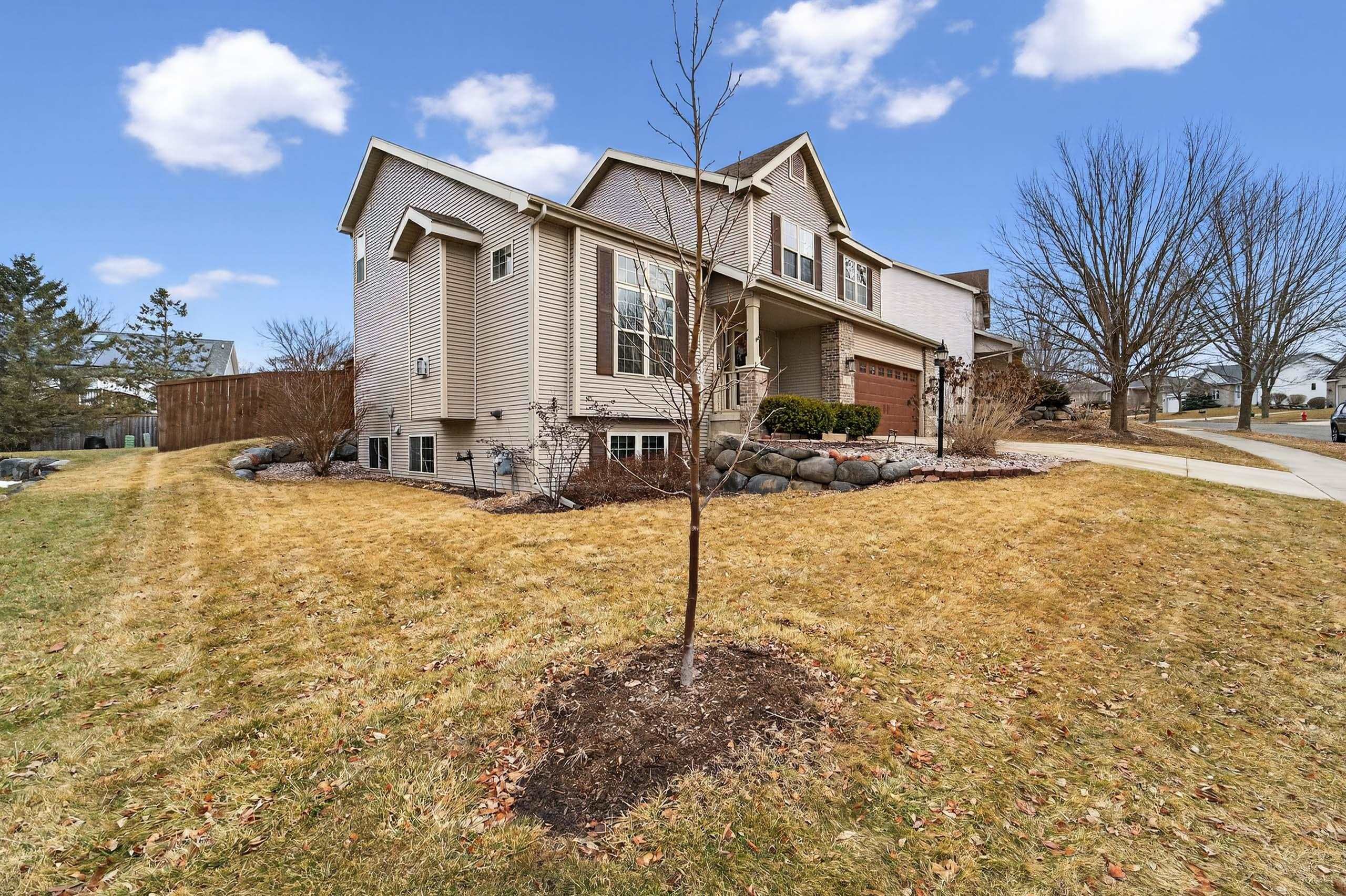 730 Highcliff Trail
