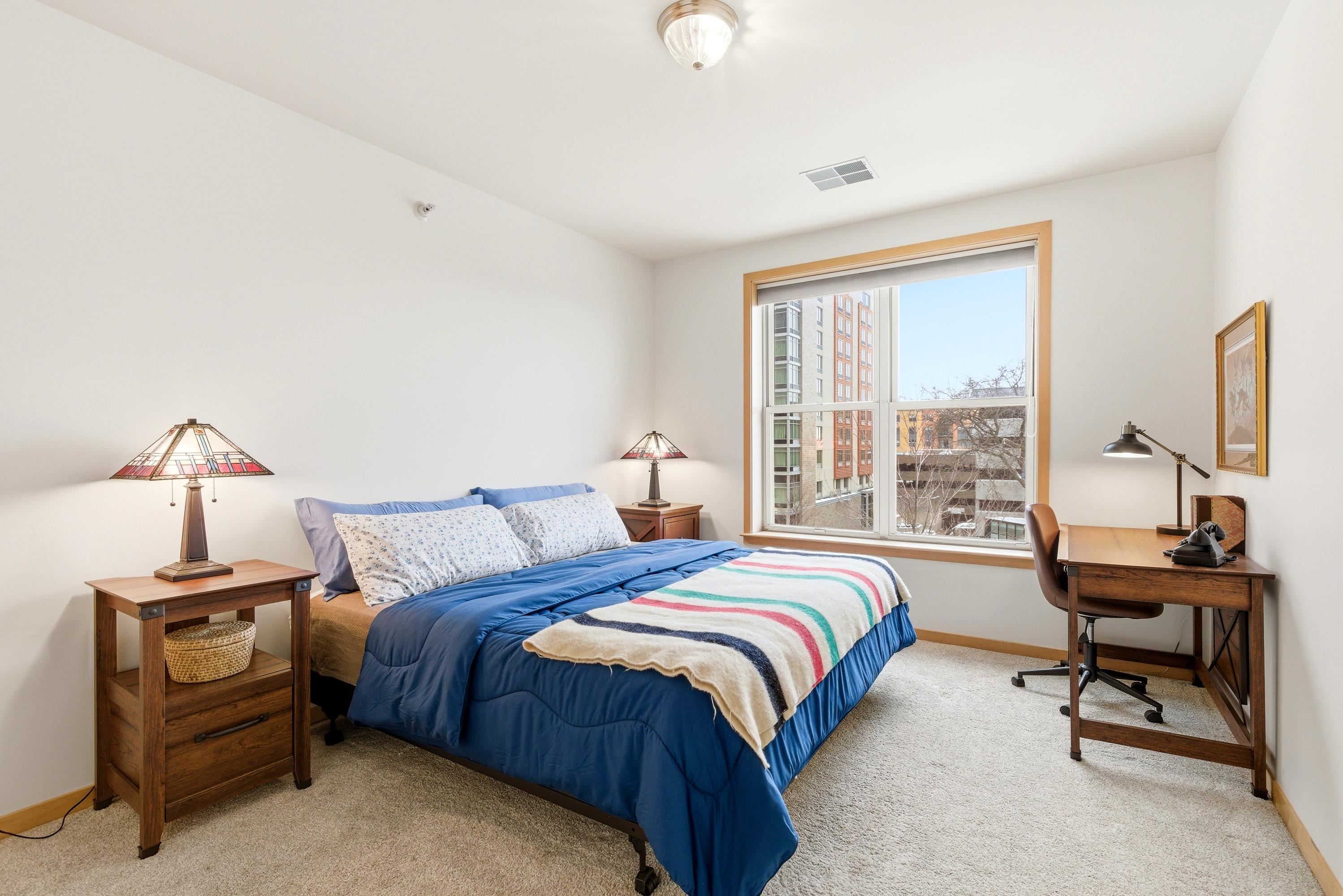 360 W Washington Avenue Unit: 403
