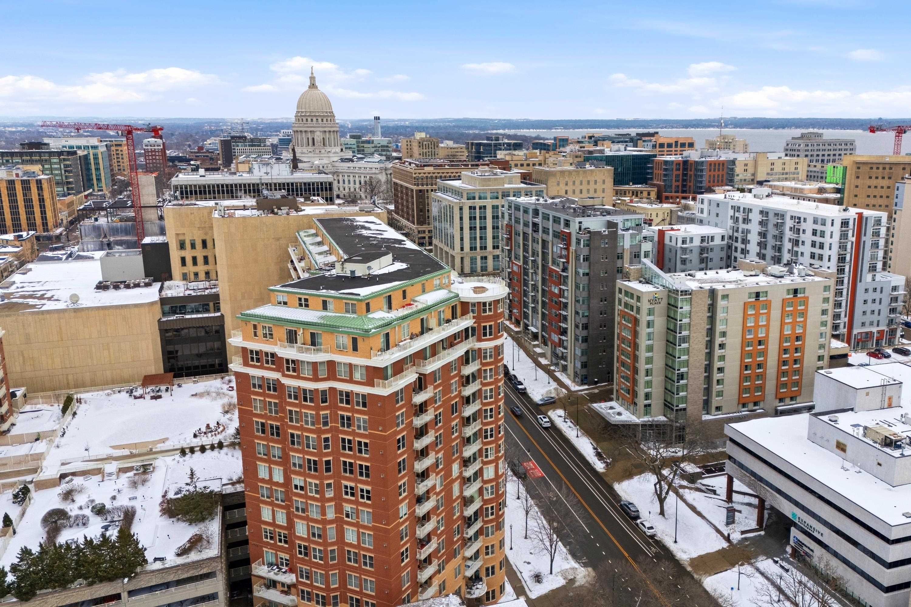 360 W Washington Avenue Unit: 403