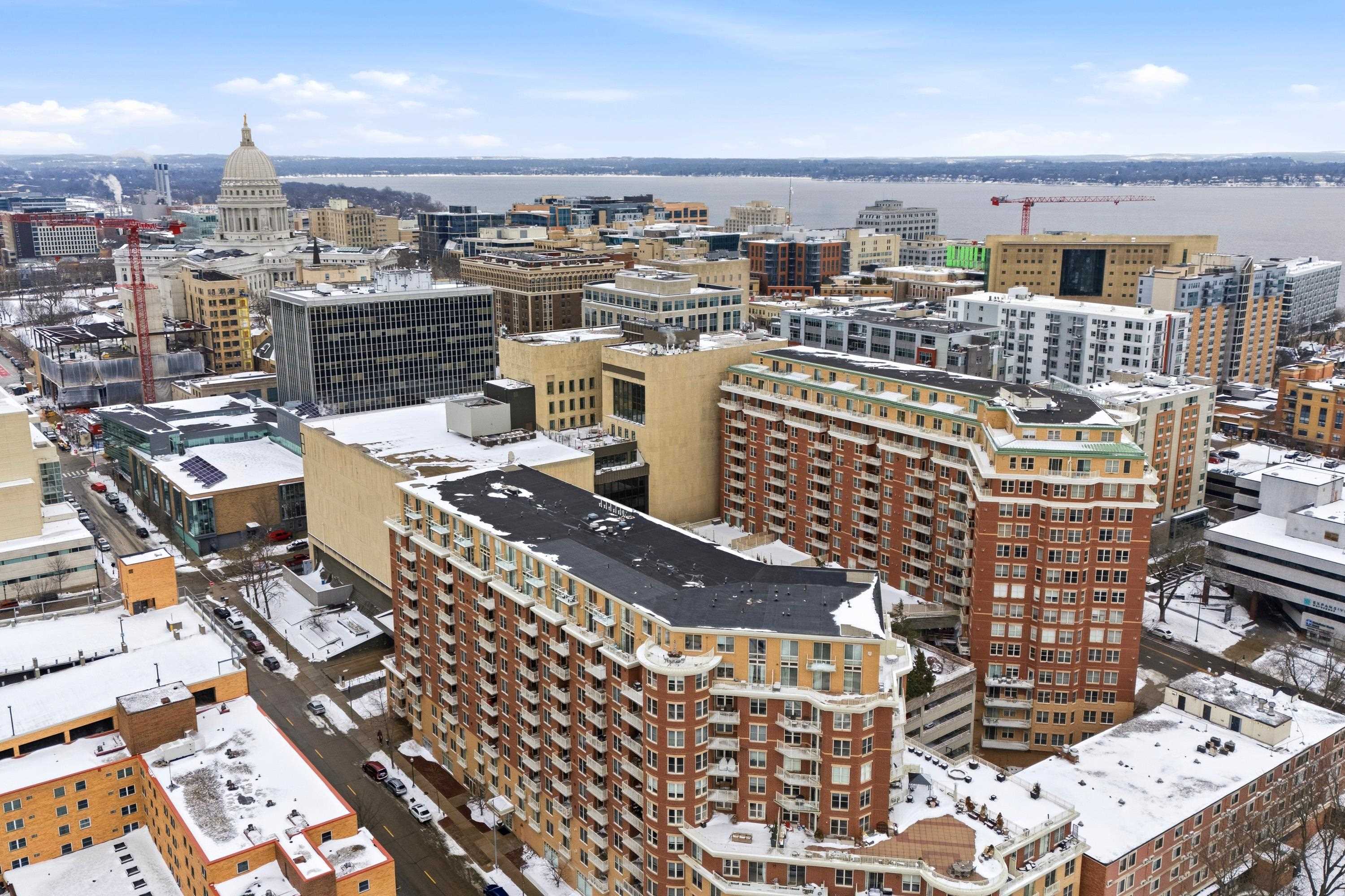 360 W Washington Avenue Unit: 403