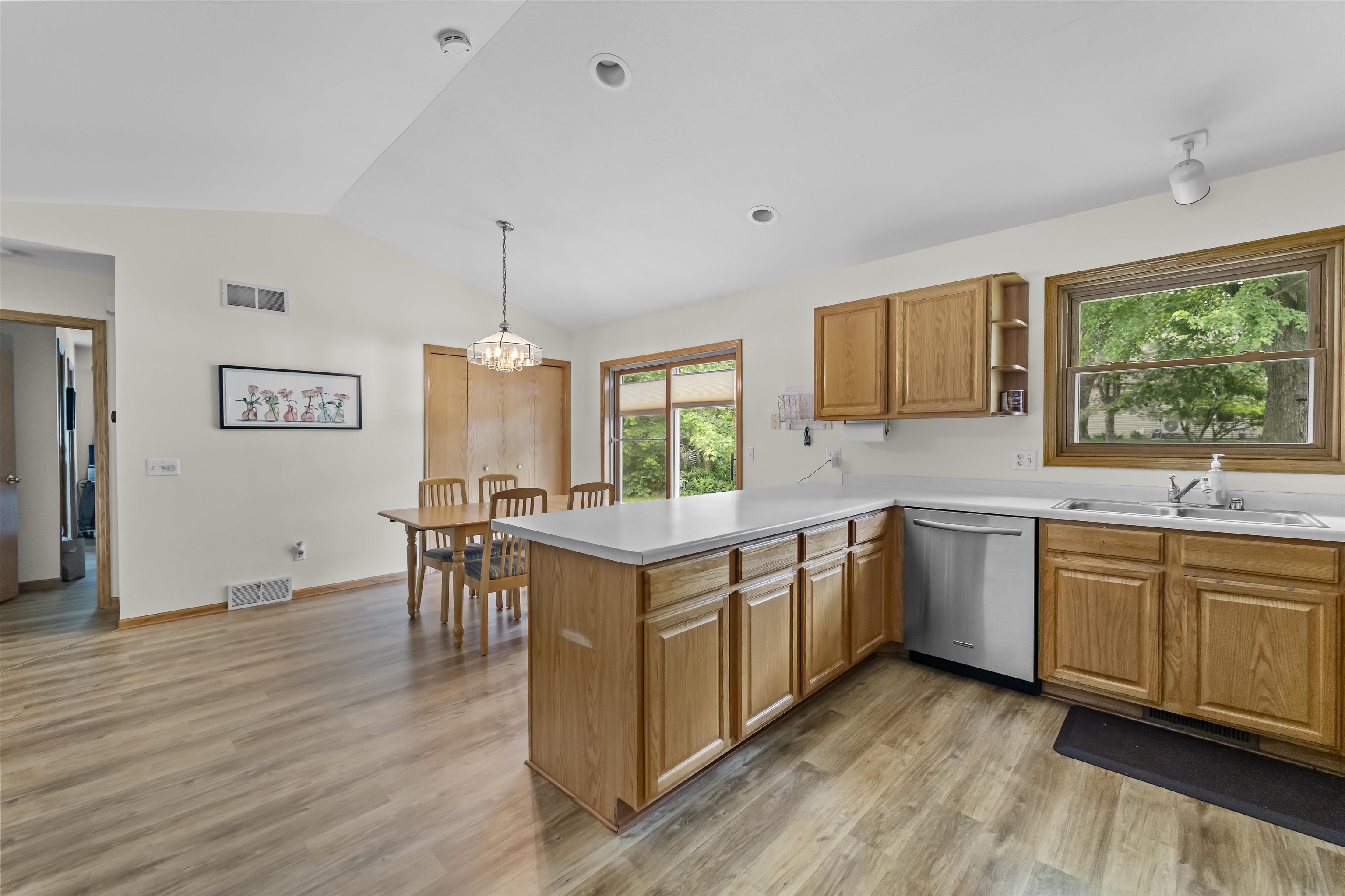15 Naylor Circle