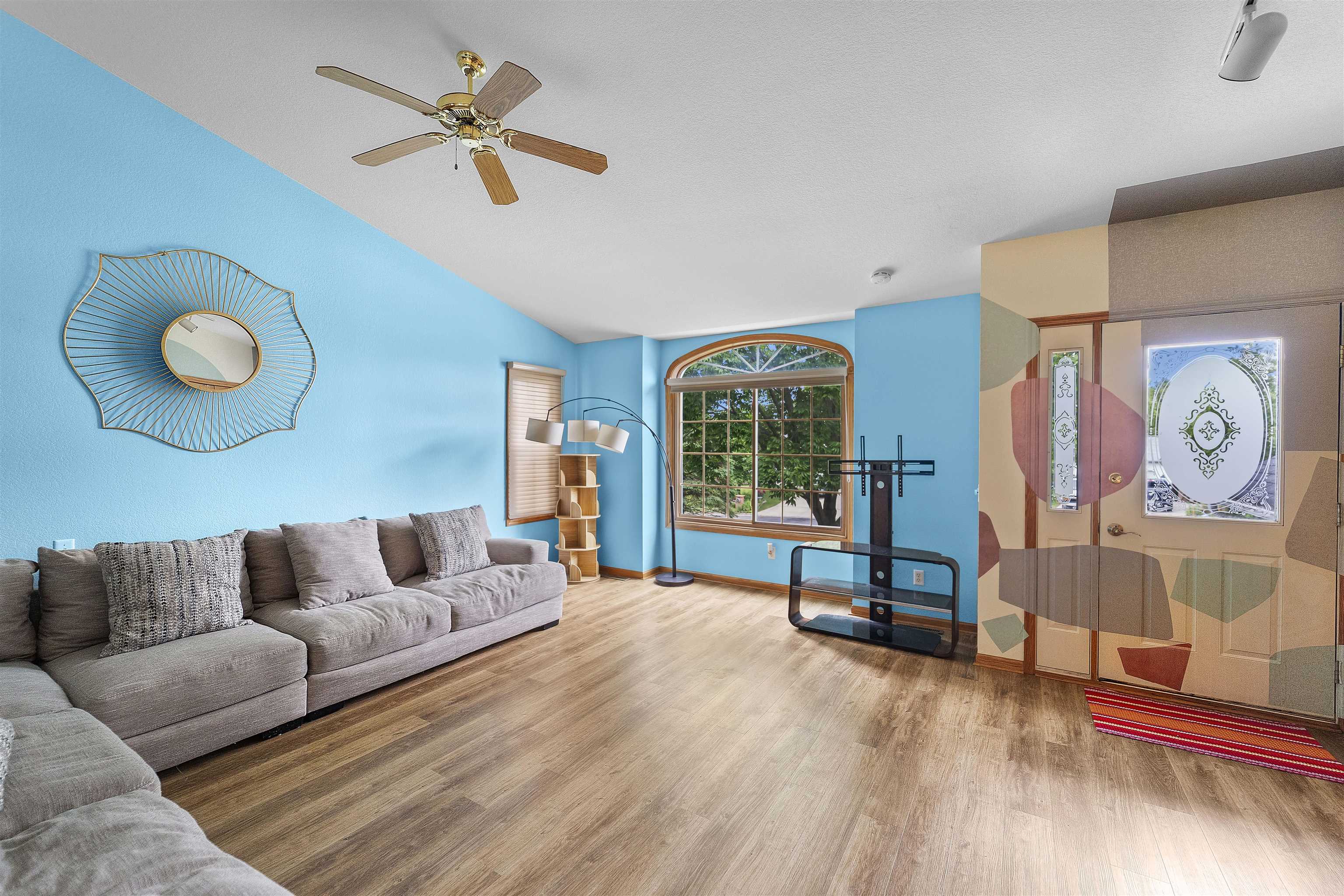15 Naylor Circle