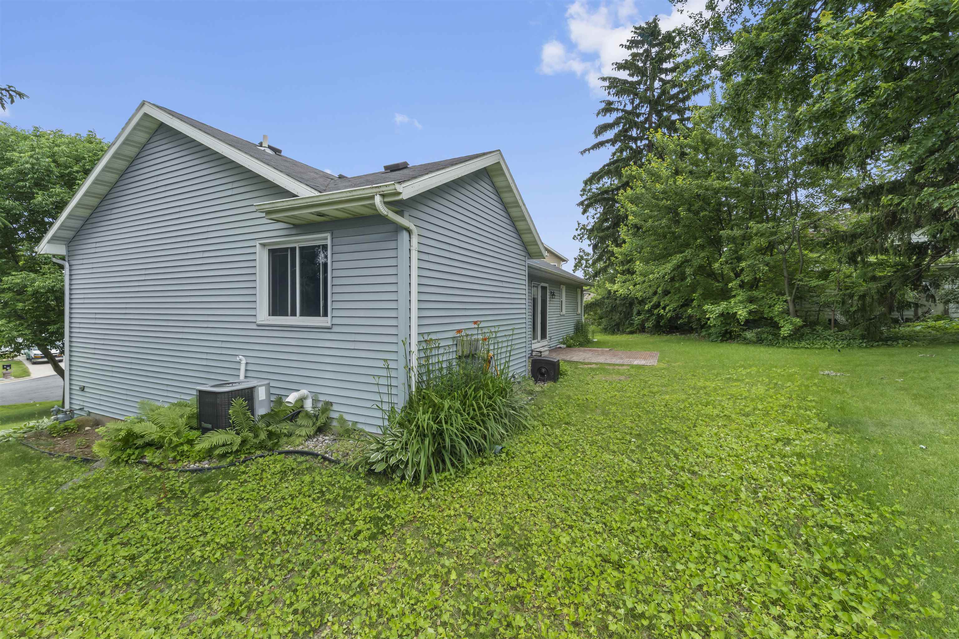 15 Naylor Circle