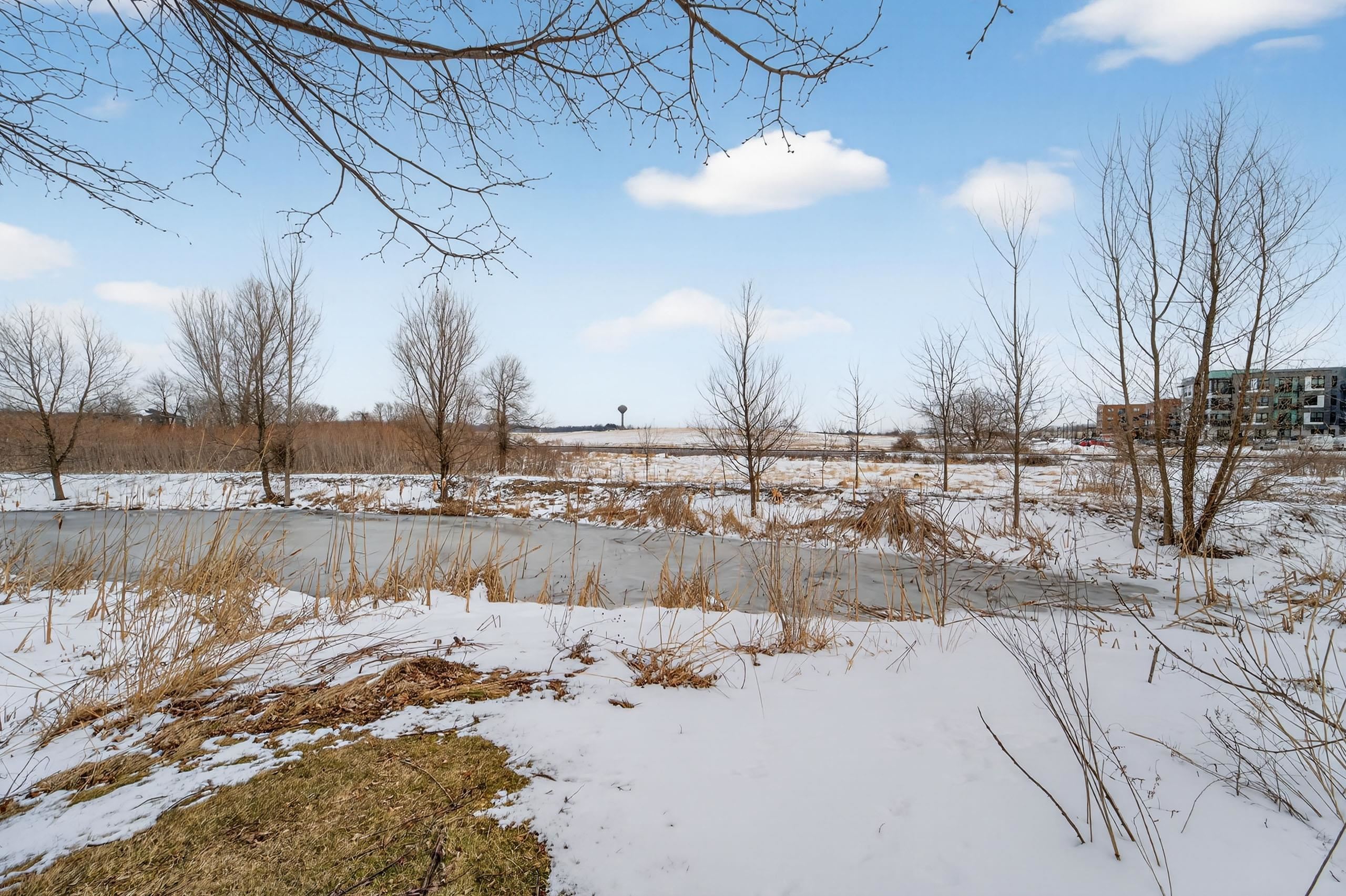 2812 No Oaks Ridge