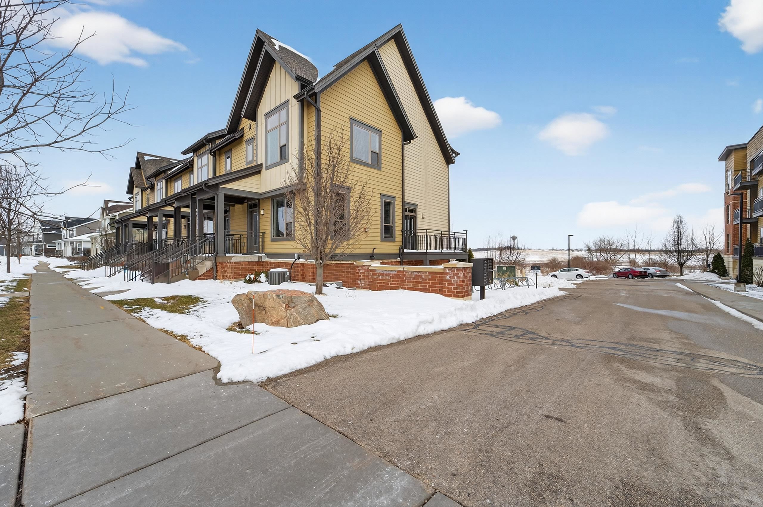 2812 No Oaks Ridge