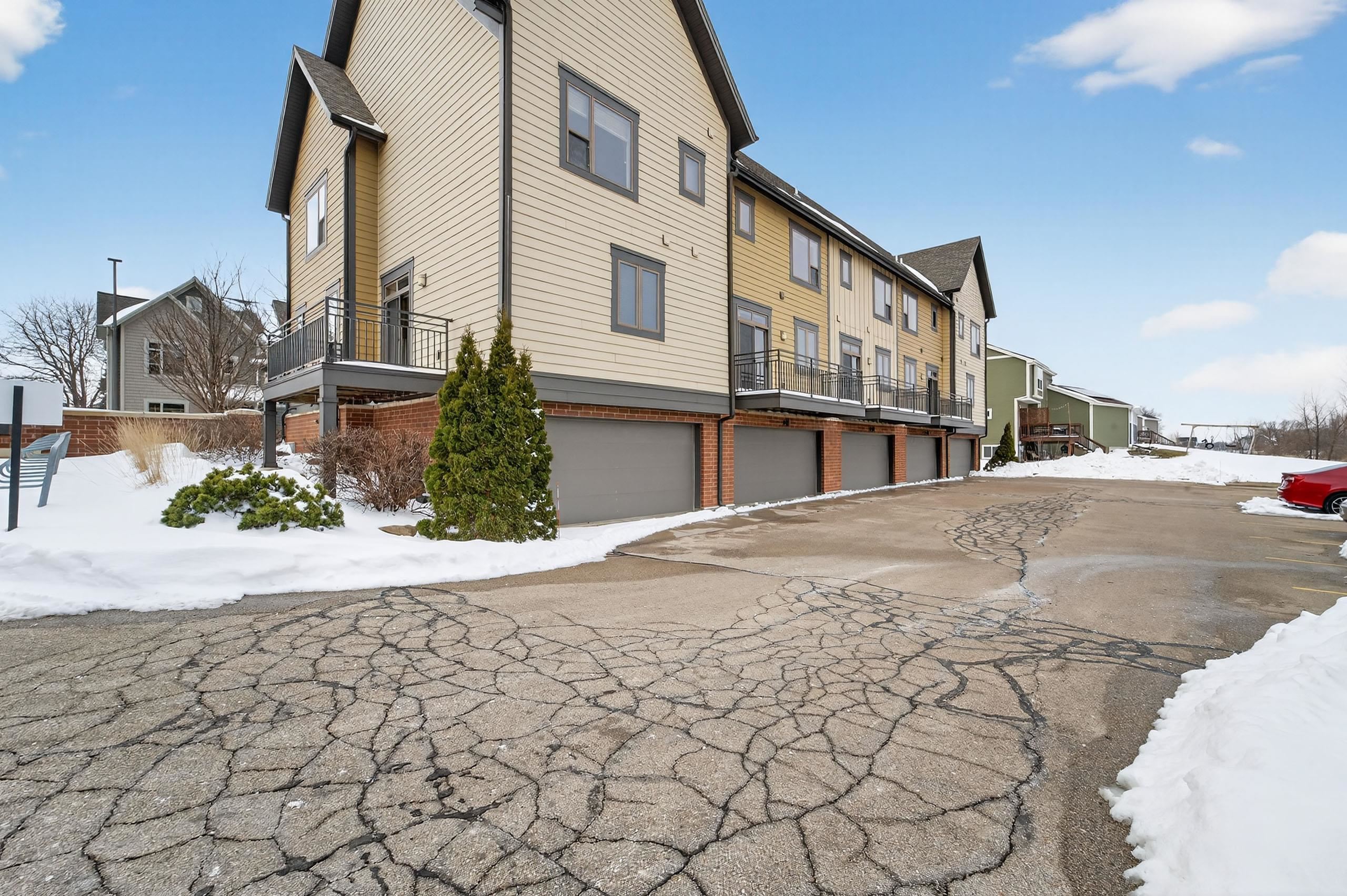 2816 No Oaks Ridge
