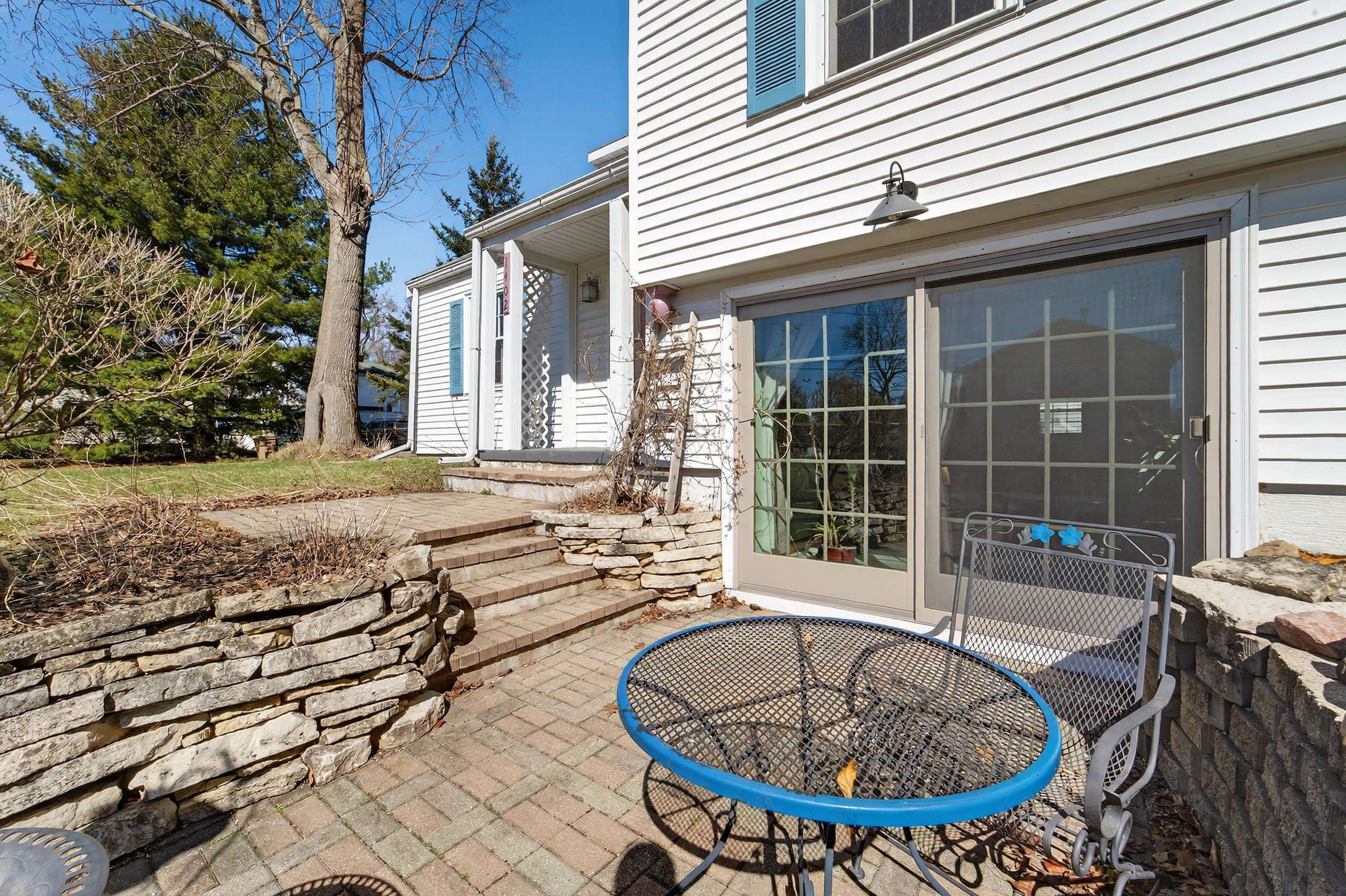 1402 Farragut Street