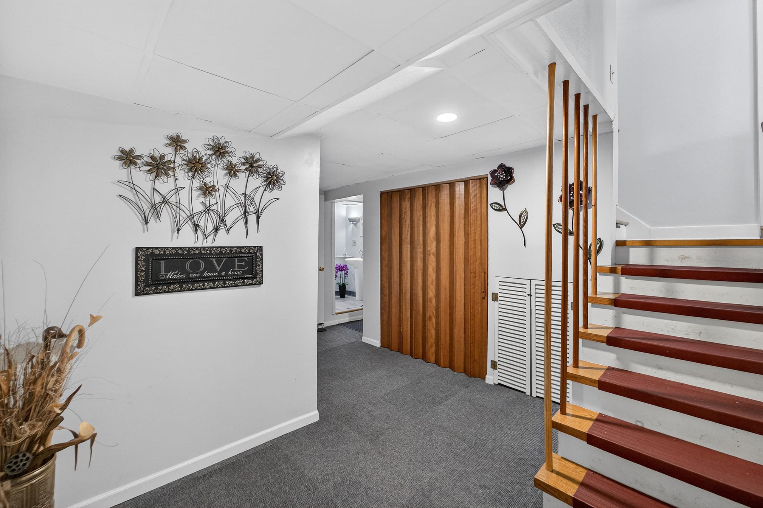 1402 Farragut Street