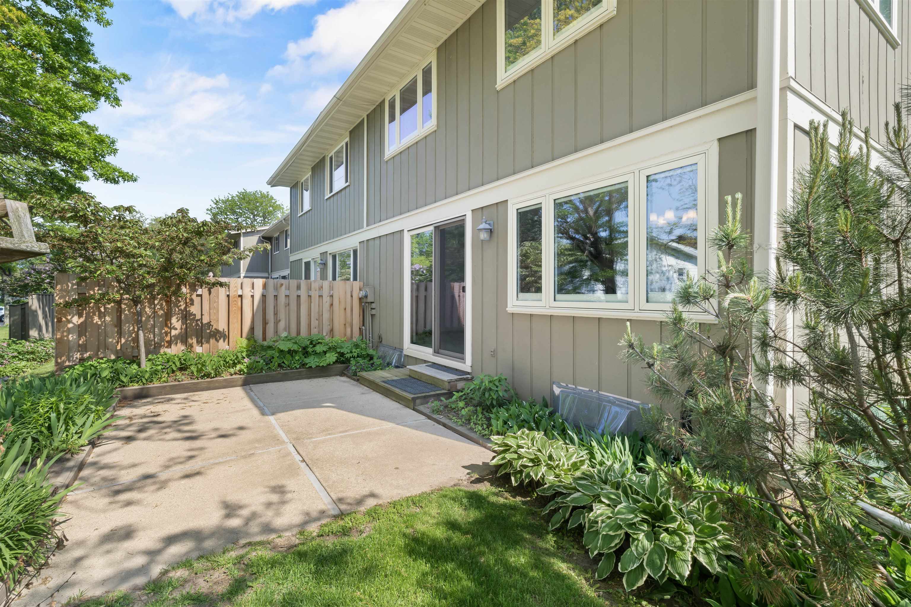 3542 Valley Ridge Road