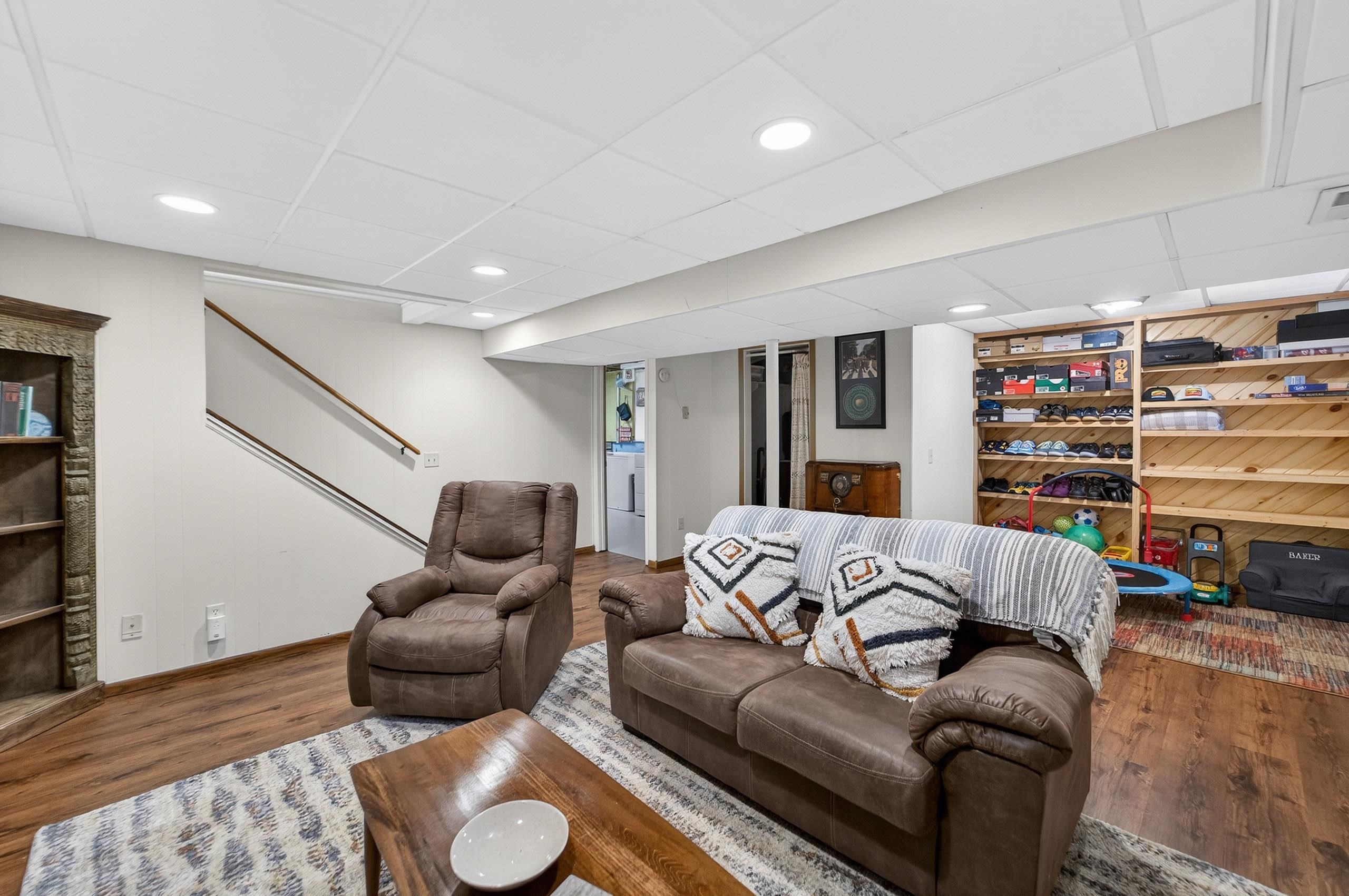 3542 Valley Ridge Road