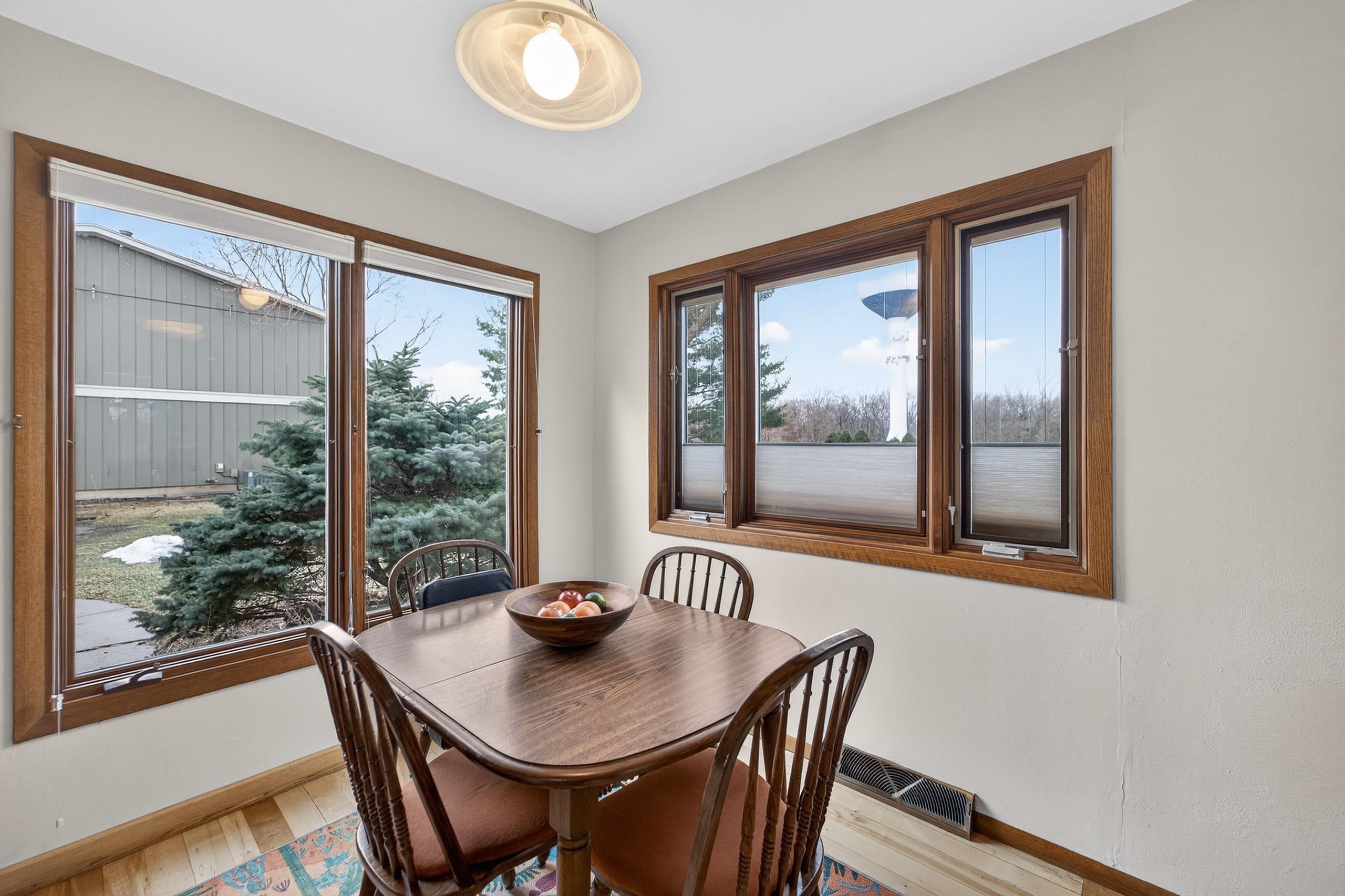 3542 Valley Ridge Road