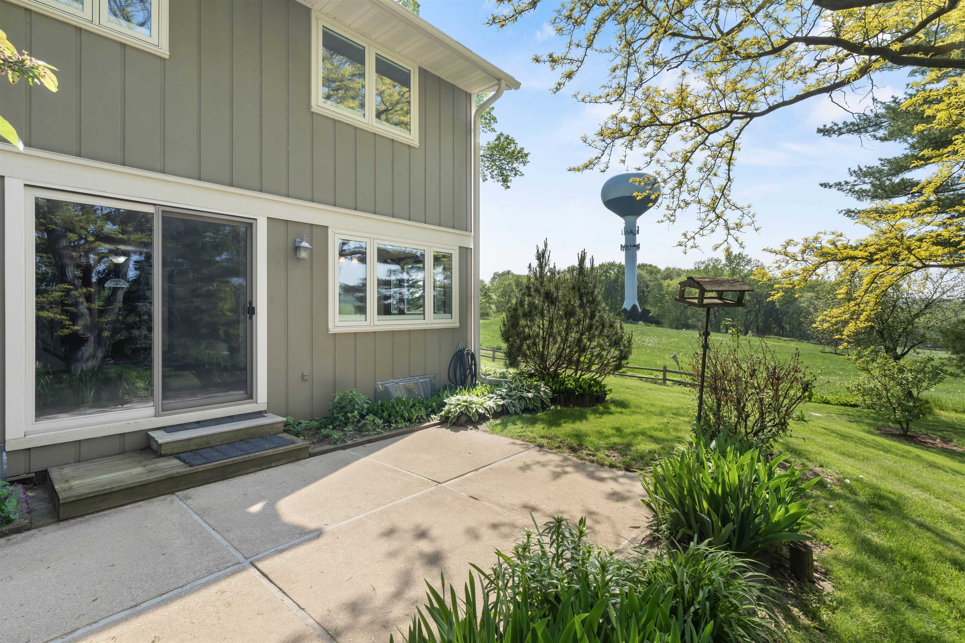 3542 Valley Ridge Road