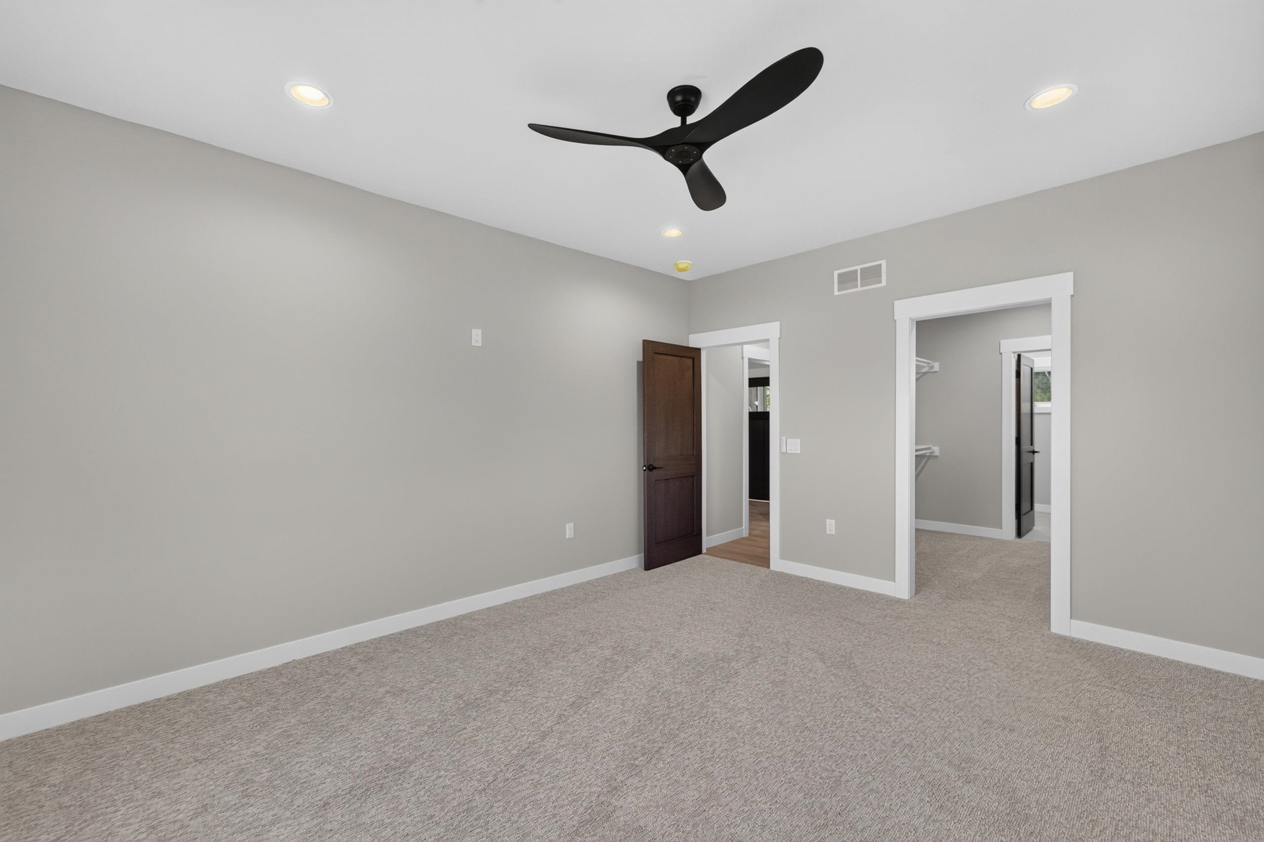 1769 Woodford Road