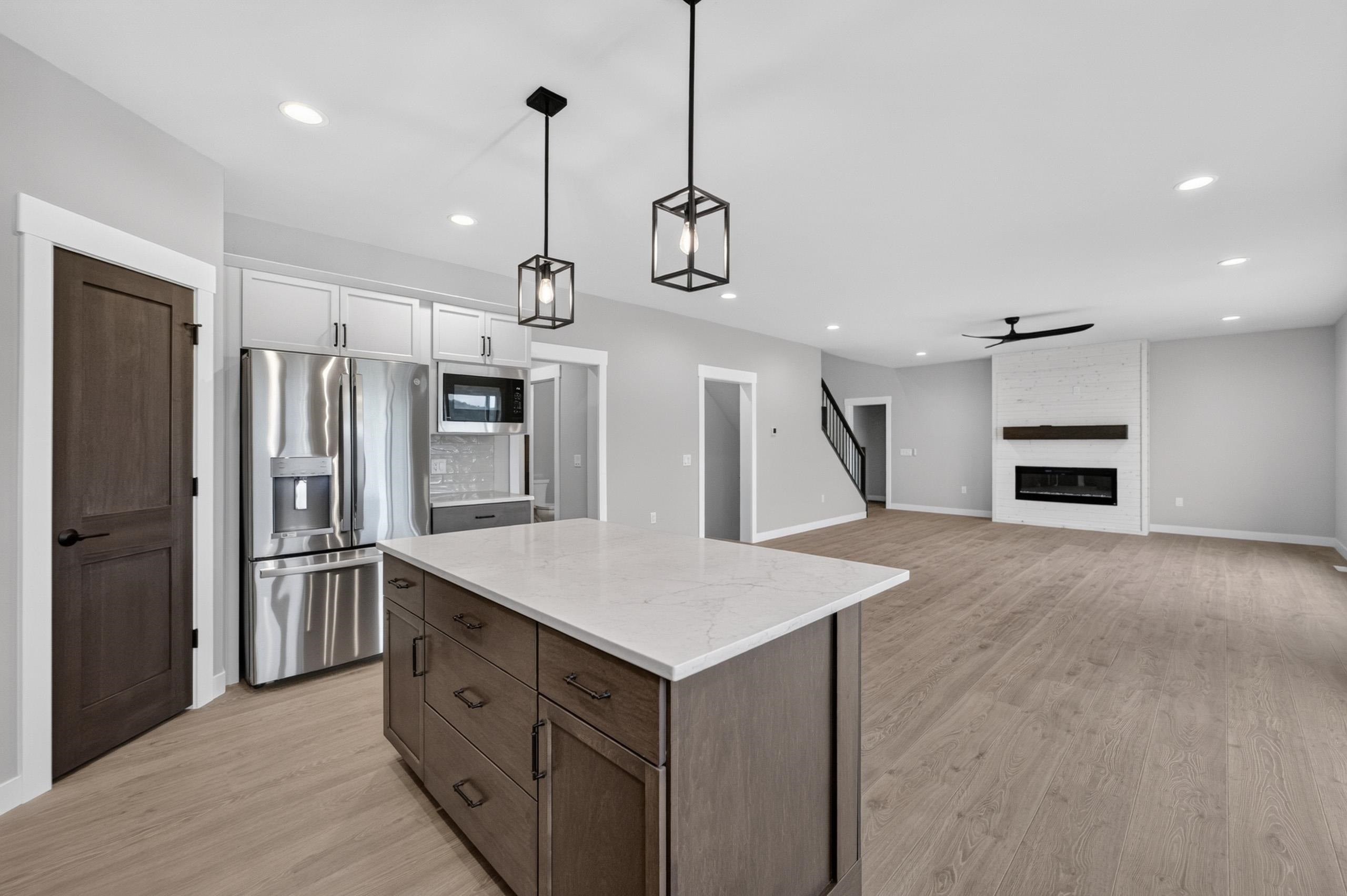 1769 Woodford Road